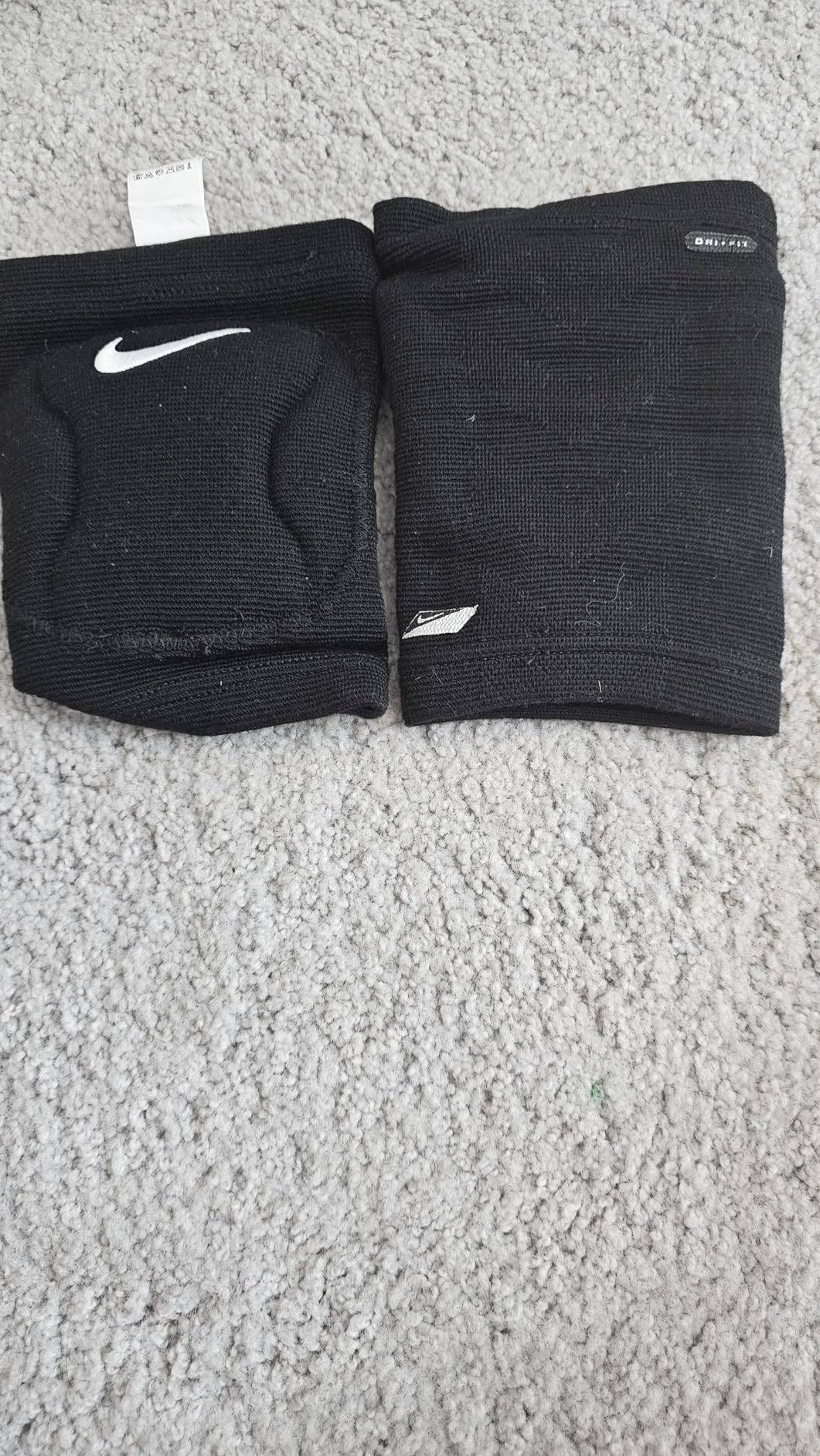 Nike Streak Volleyball Knee Pad (Medium/Large, White) customer photo 2