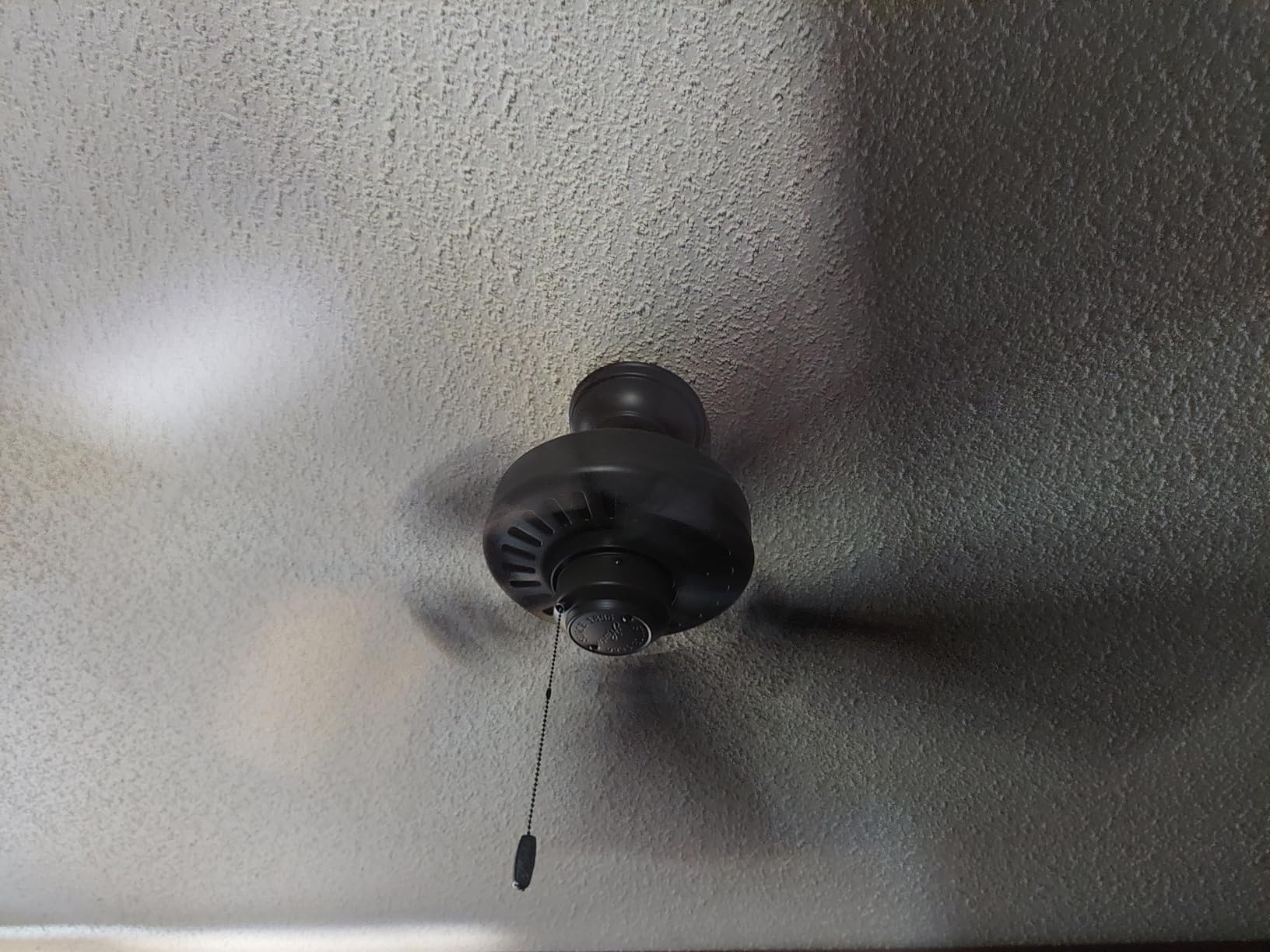 Hunter 52 inch Indoor Ceiling Fan No Light with Pull Chain - Bronze Ceiling Fan, Standard Mount, 5 Blades - Builder Elite 53242, New Bronze customer photo 1