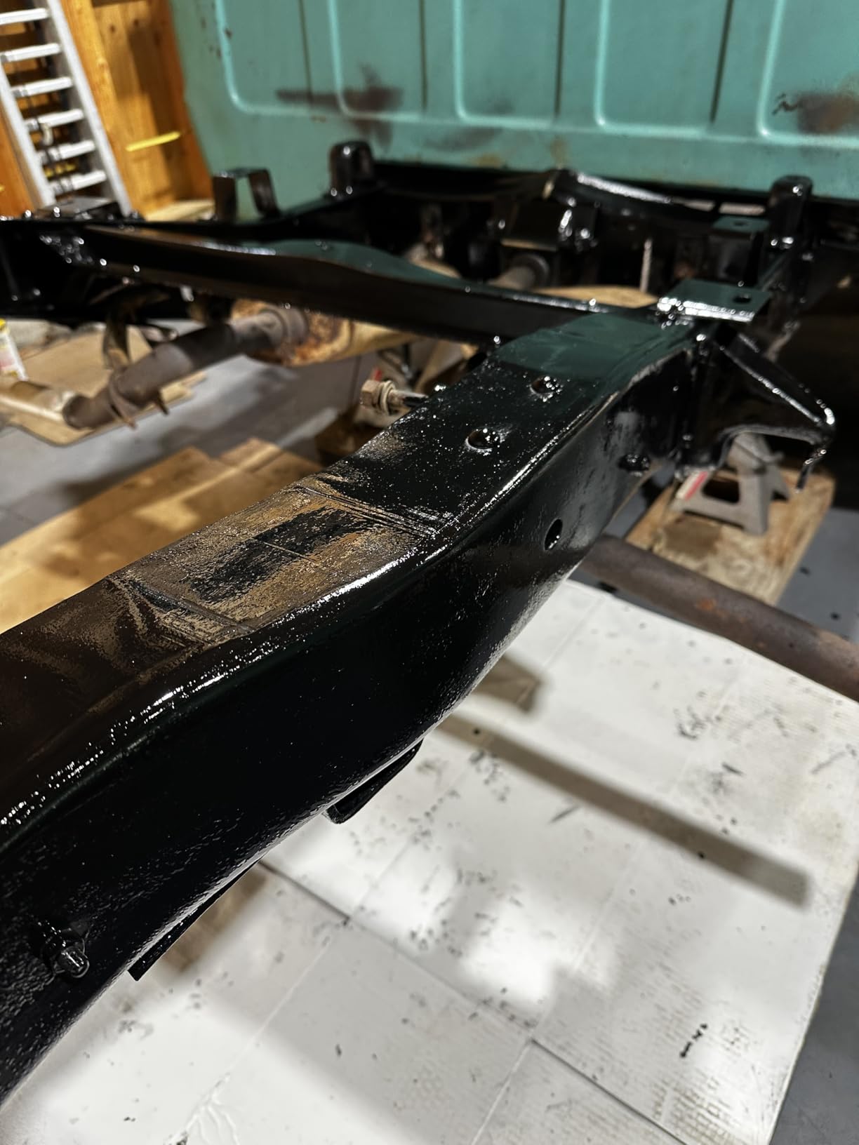 POR-15 Rust Preventive Coating, Stop Rust and Corrosion Permanently, Anti-rust, Non-porous Protective Barrier, 16 Fluid Ounces, Semi-gloss Black customer photo 1
