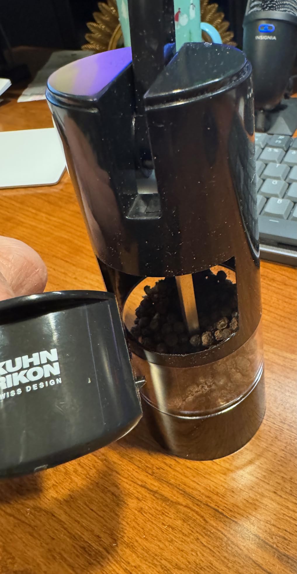 Kuhn Rikon Adjustable Ratchet Grinder with Ceramic Mechanism for Salt, Pepper and Spices, 8.5 x 2.25 inches, Black customer photo 2