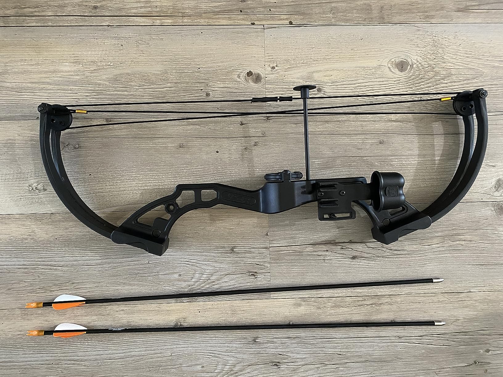 Bear Archery Brave Compound Youth Bow Set customer photo 2