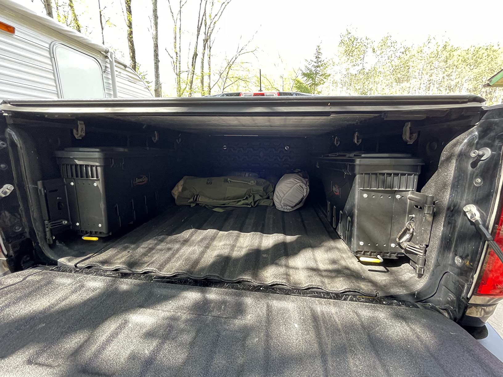 UnderCover SwingCase Truck Bed Storage Box | SC103D | Fits 2015 - 2022 Chevy/GMC Colorado/Canyon Drivers Side, Black customer photo 2