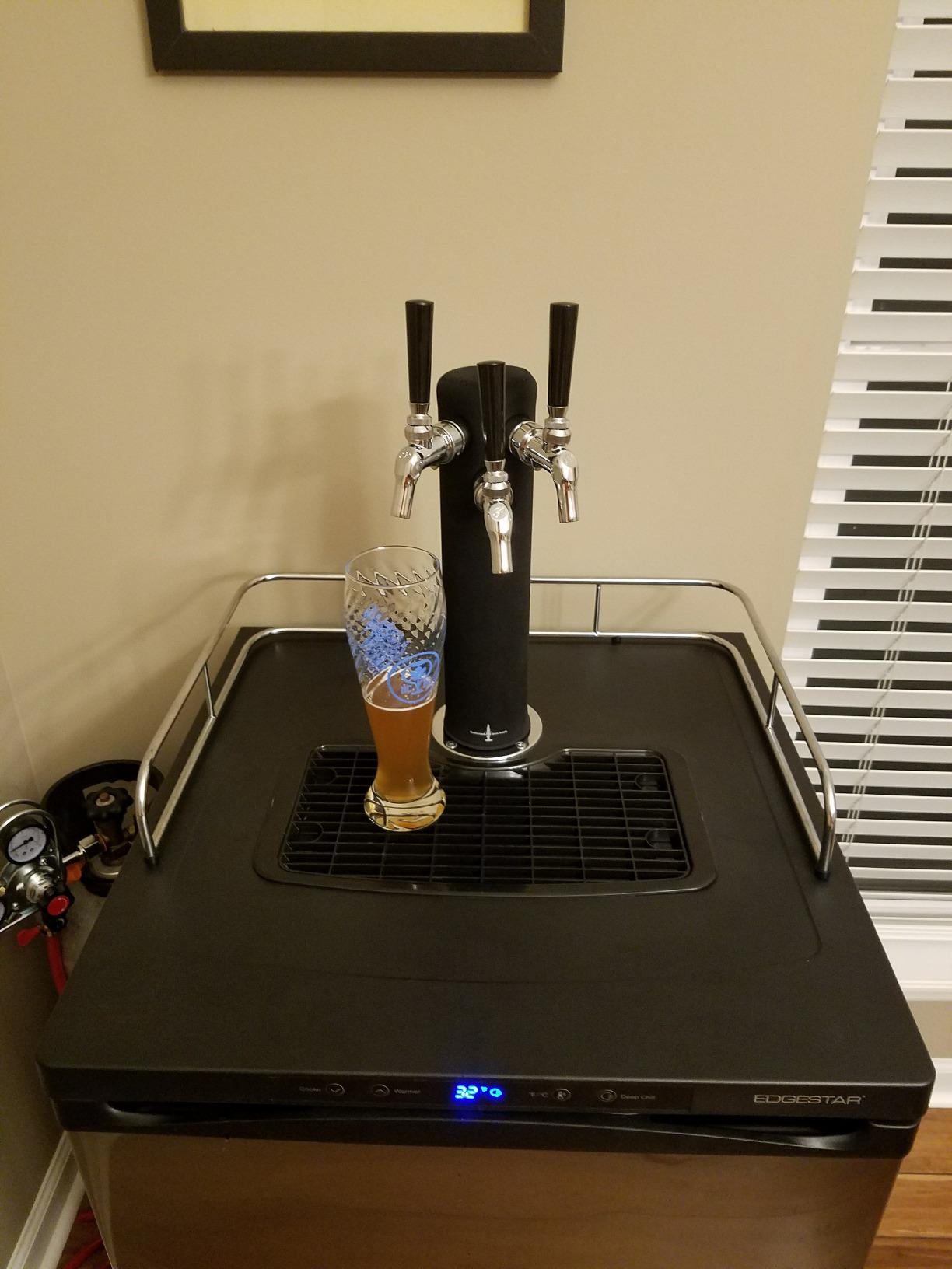 EdgeStar KC3000SS Full Size Kegerator with Digital Display - Stainless Steel with Black customer photo 1