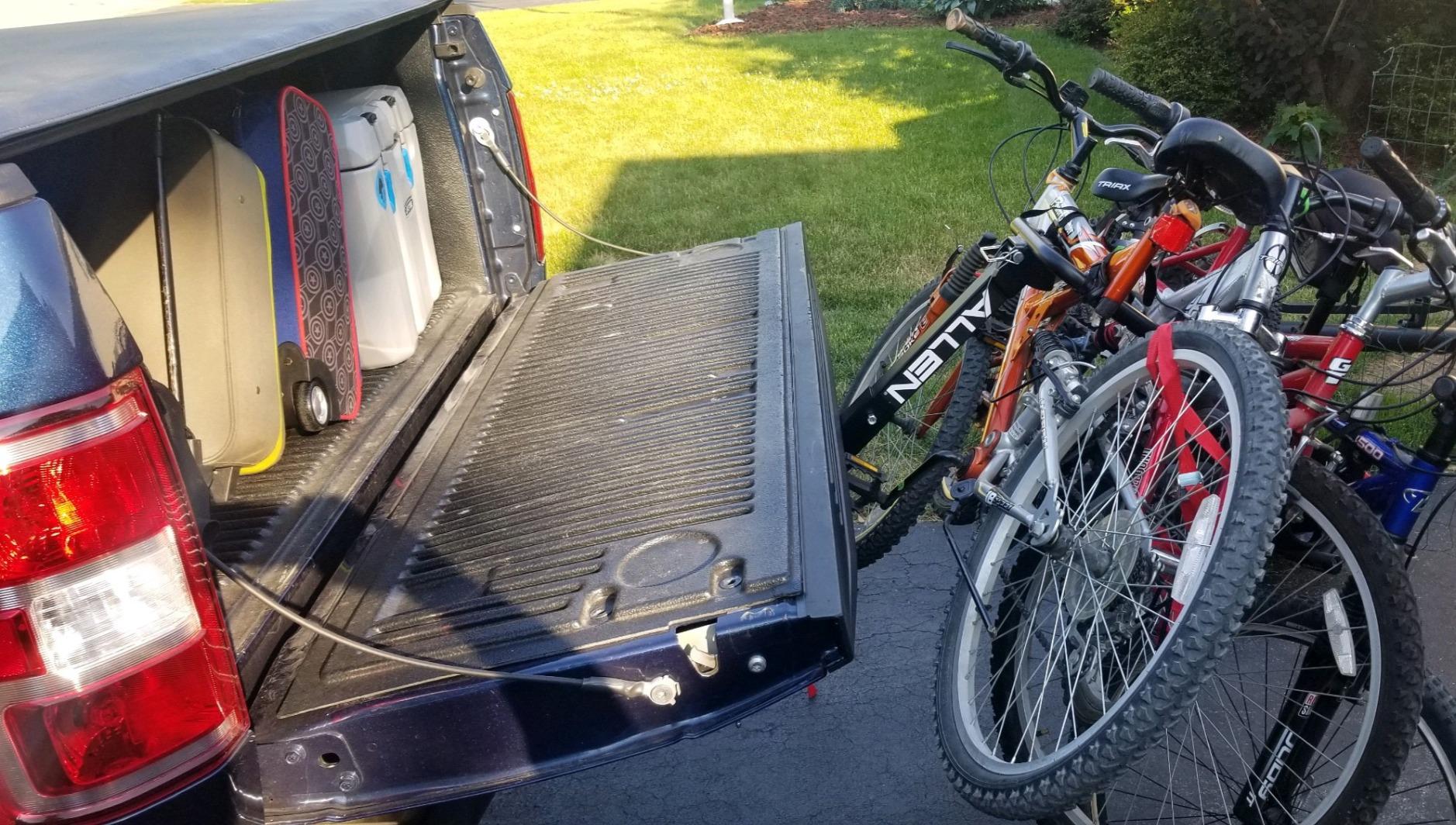 Allen Sports Deluxe 4-Bike Hitch Mount Rack (2-Inch Receiver), Black customer photo 2
