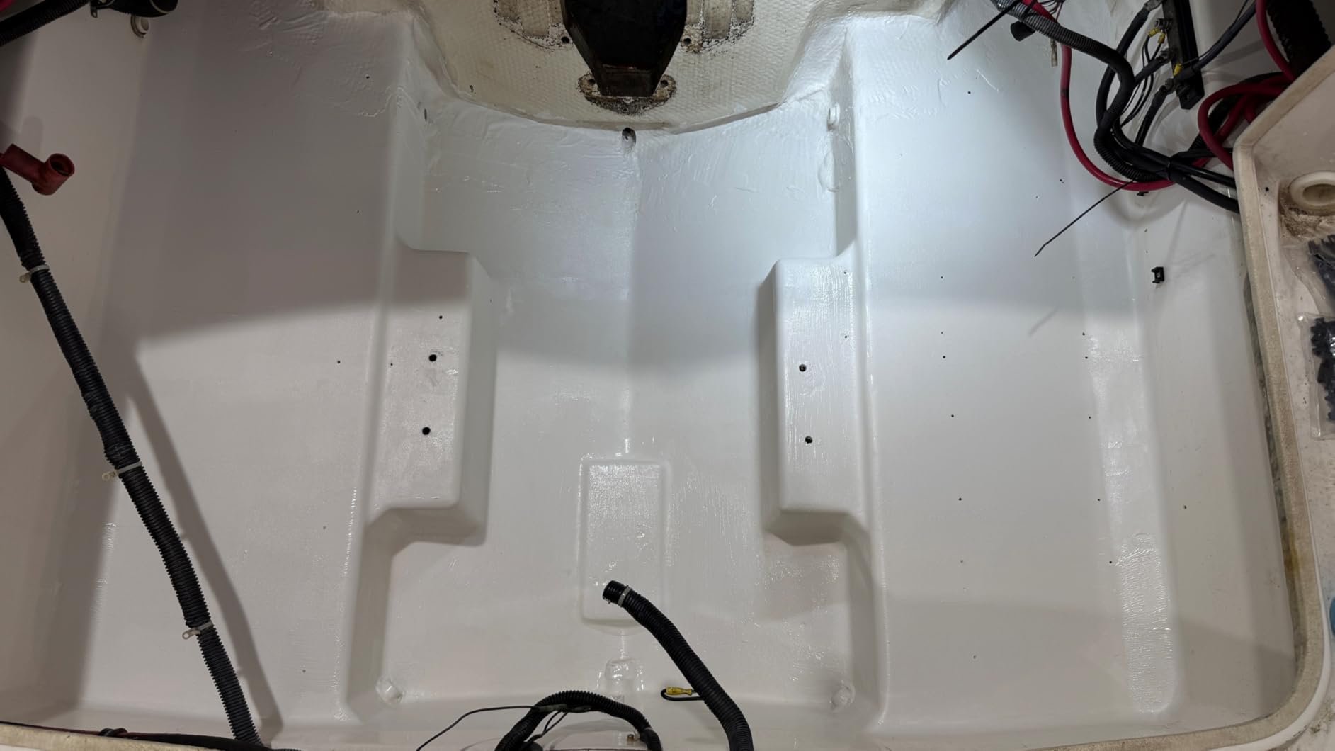 TotalBoat TotalProtect Epoxy Barrier Coat System (White, Gallon) customer photo 1