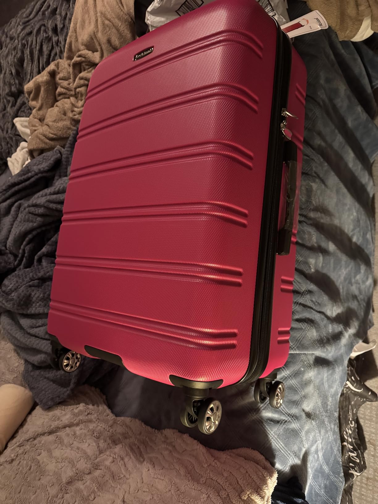 Rockland Melbourne Hardside Expandable Spinner Wheel Luggage, Carry-On 20