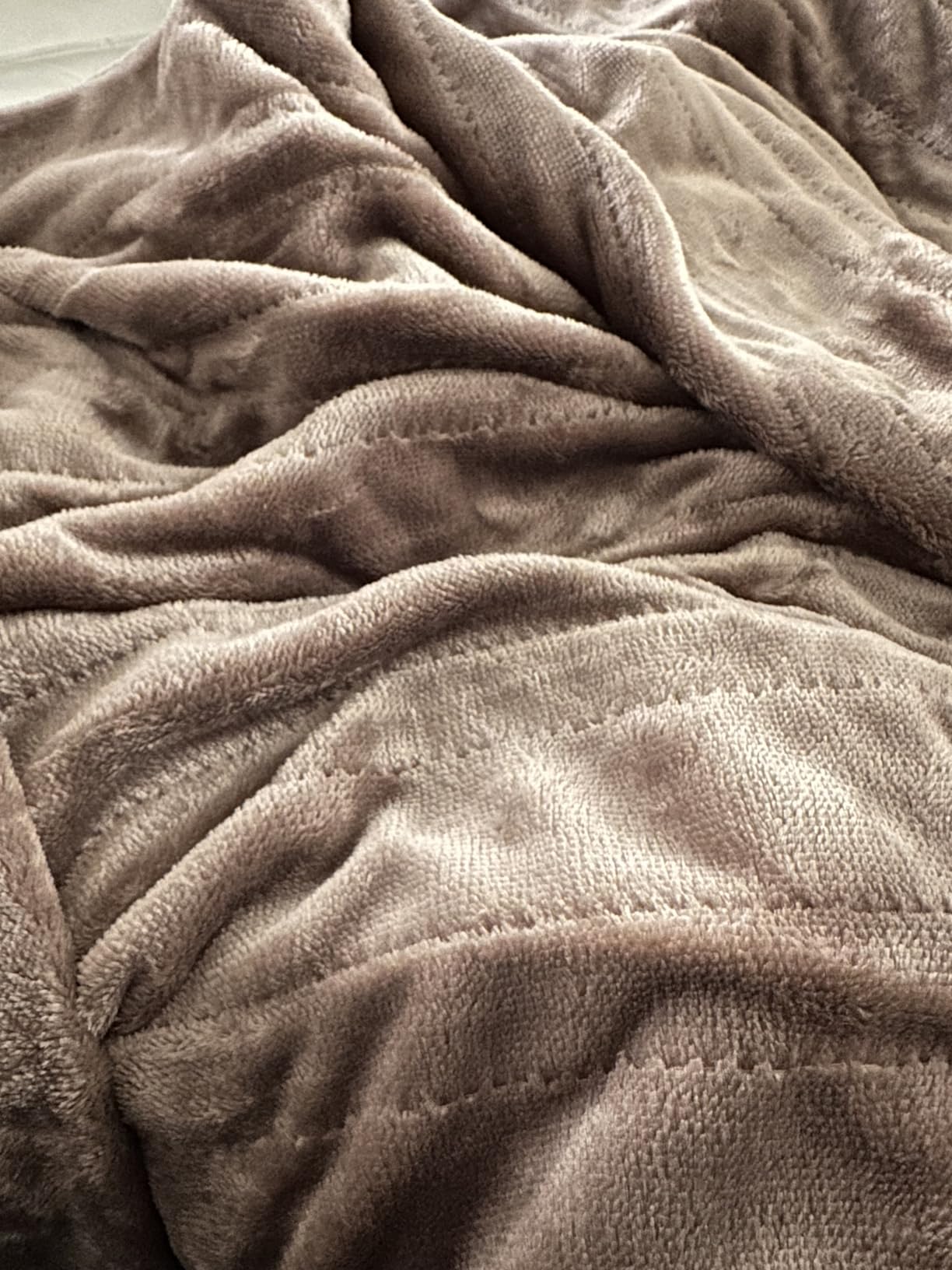 Beautyrest Heated Electric Blanket for Cold Weather, Fast Heating Heated Blanket, Auto Shut Off, Virtually Zero EMF, Multi Heat Setting, UL Certified, Ivory Twin (84inx62in) customer photo 2