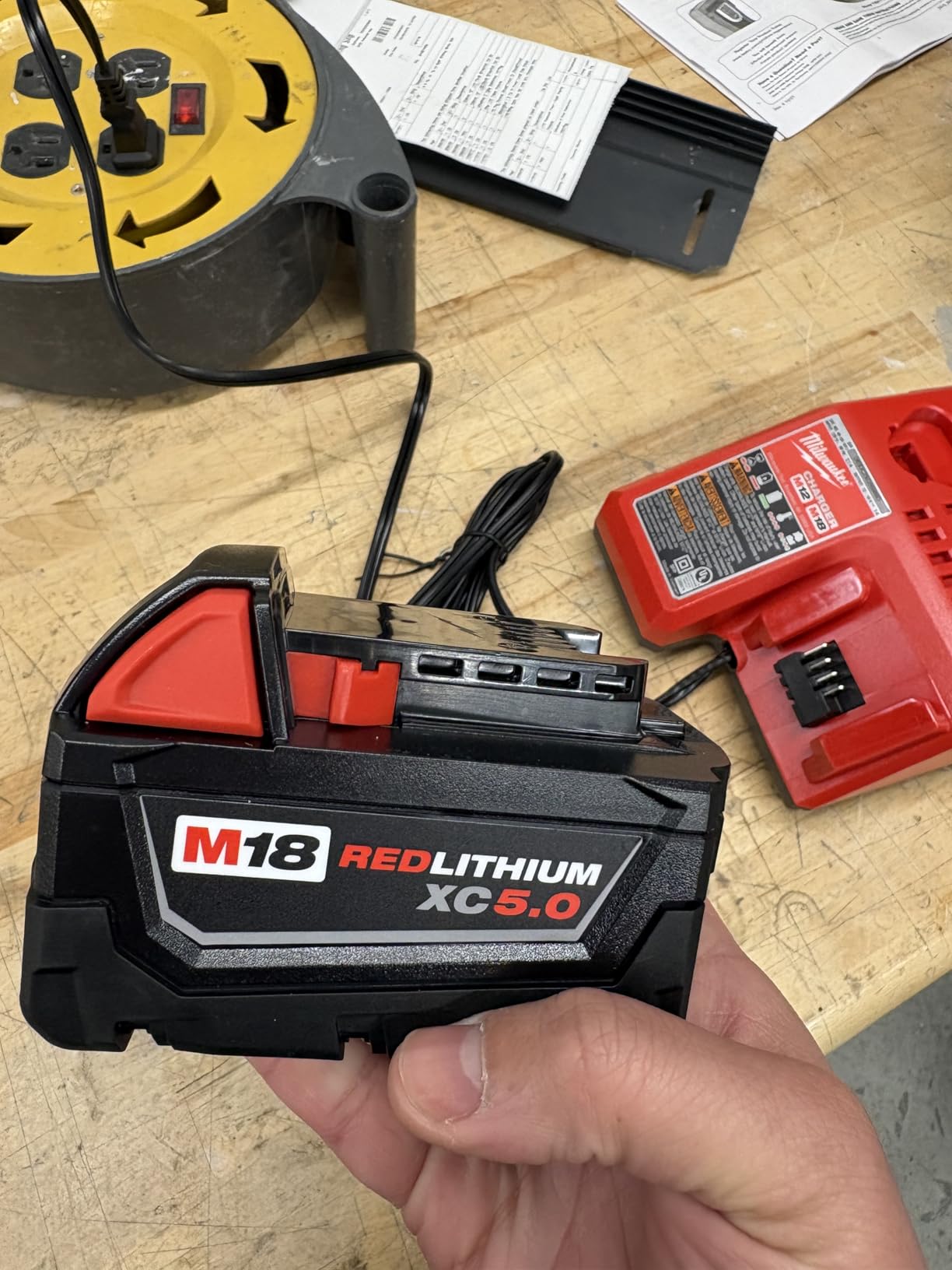 Milwaukee 48-59-1850 M18 RED LITHIUM XC 5.0 Ah Batteries (2) + 48-59-1812 M12 and M18 Multi Voltage Charger kit customer photo 1