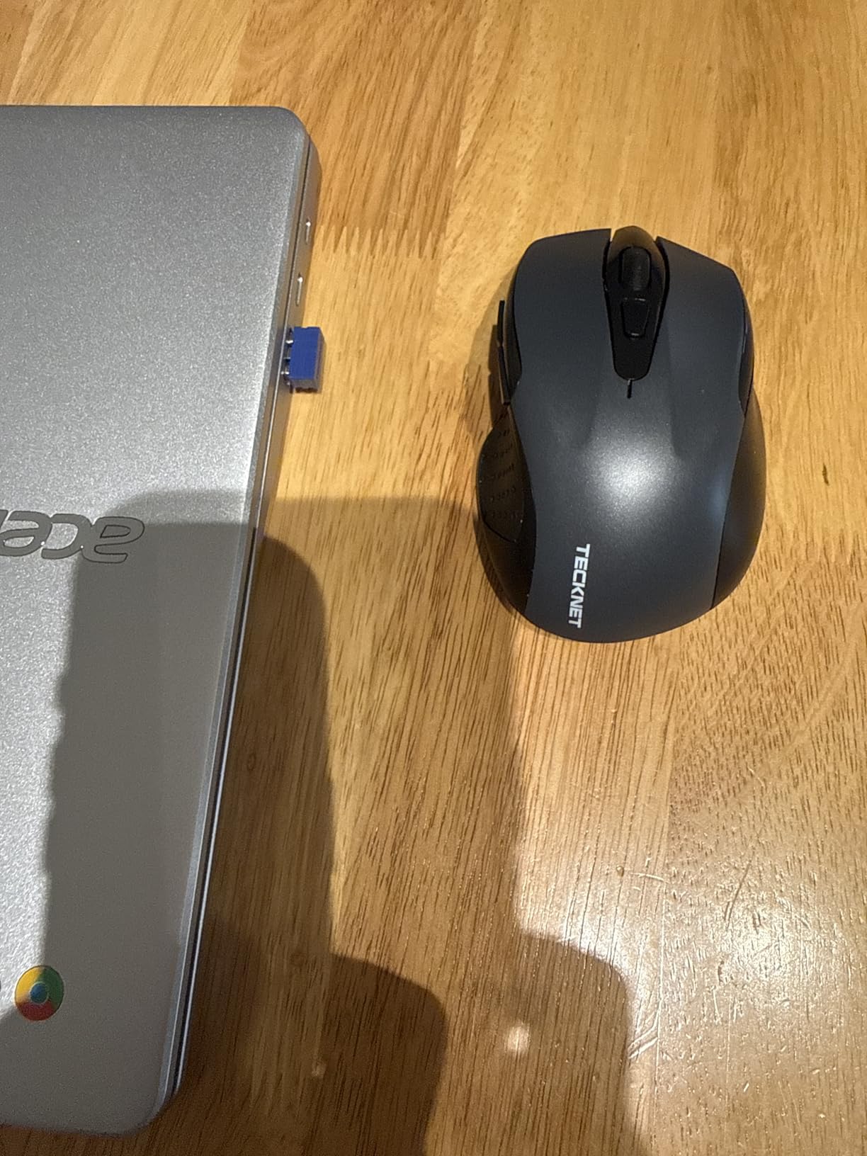 TECKNET Wireless Mouse, 2.4G Ergonomic Computer Mouse, 2600 DPI, Purple customer photo 1