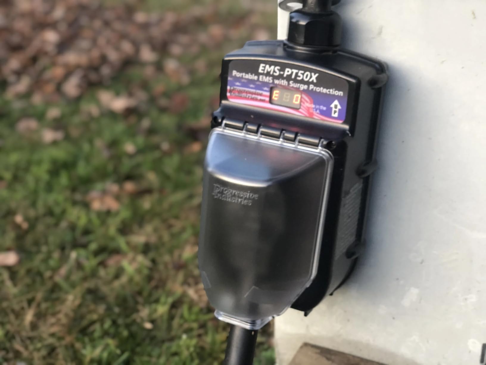Progressive Industries SSP-30XL Portable RV Smart Surge Protector, Black, 30 Amp customer photo 1