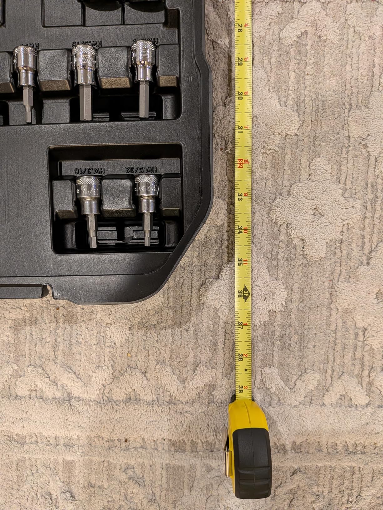 192 Pcs. Mechanics Tool Set, 1/2, 1/4, 3/8 Socket Set, SAE and Metric Socket Wrench Set, Hard Shell Tool Box (DWMT75049) customer photo 2