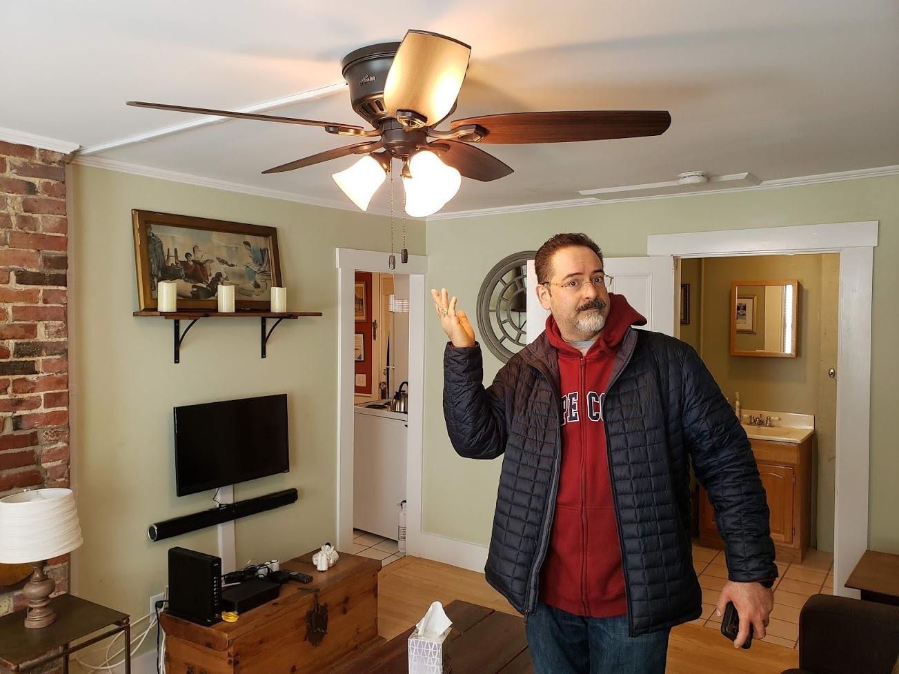 Hunter 52 inch Indoor Ceiling Fan with LED Lights - Bronze Ceiling Fan with Pull Chain, Low Profile Mount, 5 Blades - Builder 53327, New Bronze customer photo 1
