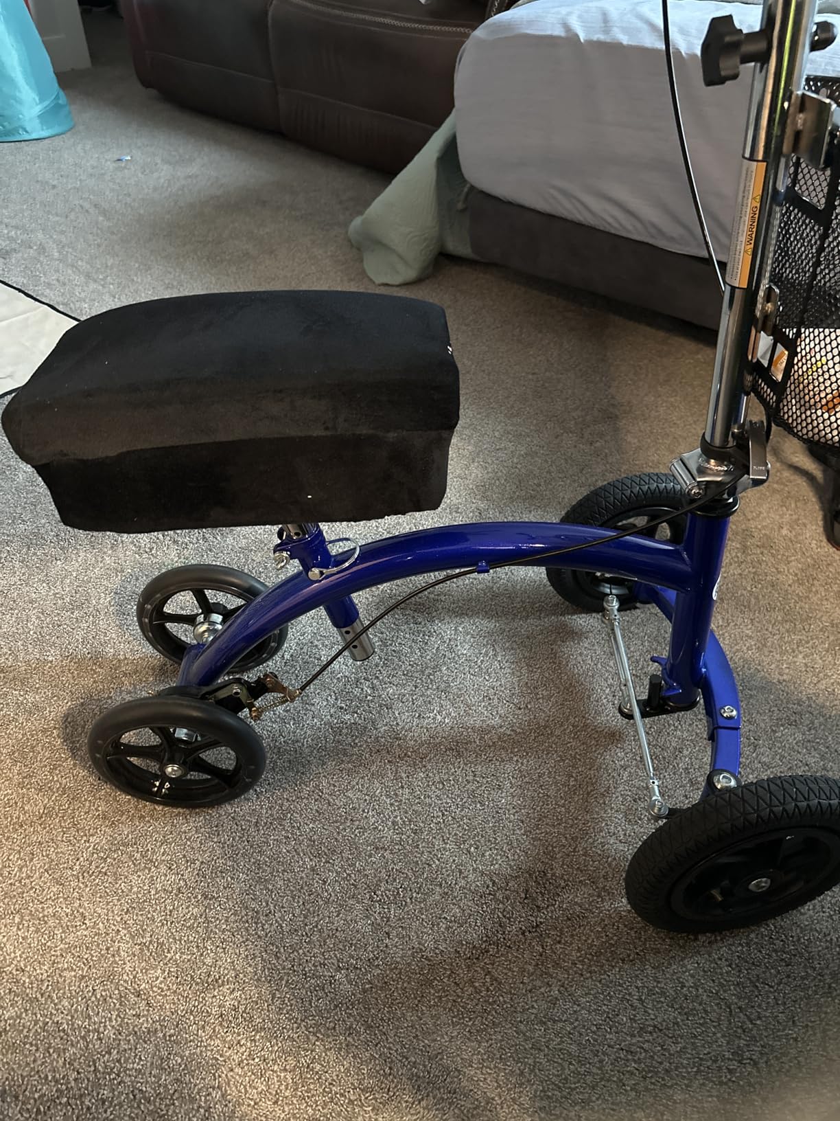 KneeRover Hybrid All Terrain Knee Scooter for Adults, Blue | Heavy Duty Knee Walker For Foot Surgery, Broken Ankle Foot Injuries, Leg Recovery Scooter, Knee Crutch Alternative customer photo 2