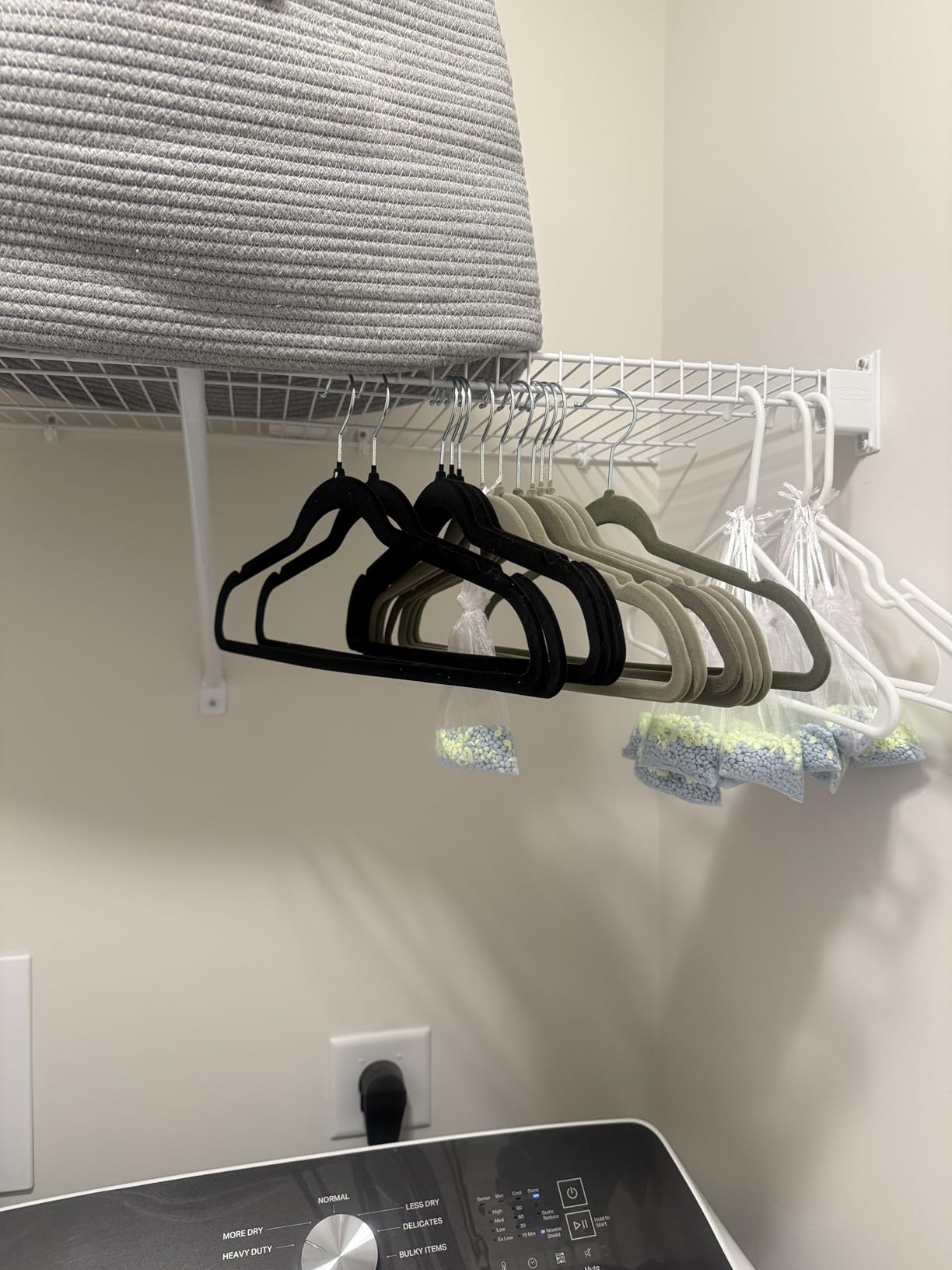 Utopia Home Velvet Hangers 50 Pack - Luxury Non-Slip Slim Pant & Coat Hangers, Strong Space-Saving Clothes Hangers with Pants Bar and 360 Swivel Hook - Black customer photo 2