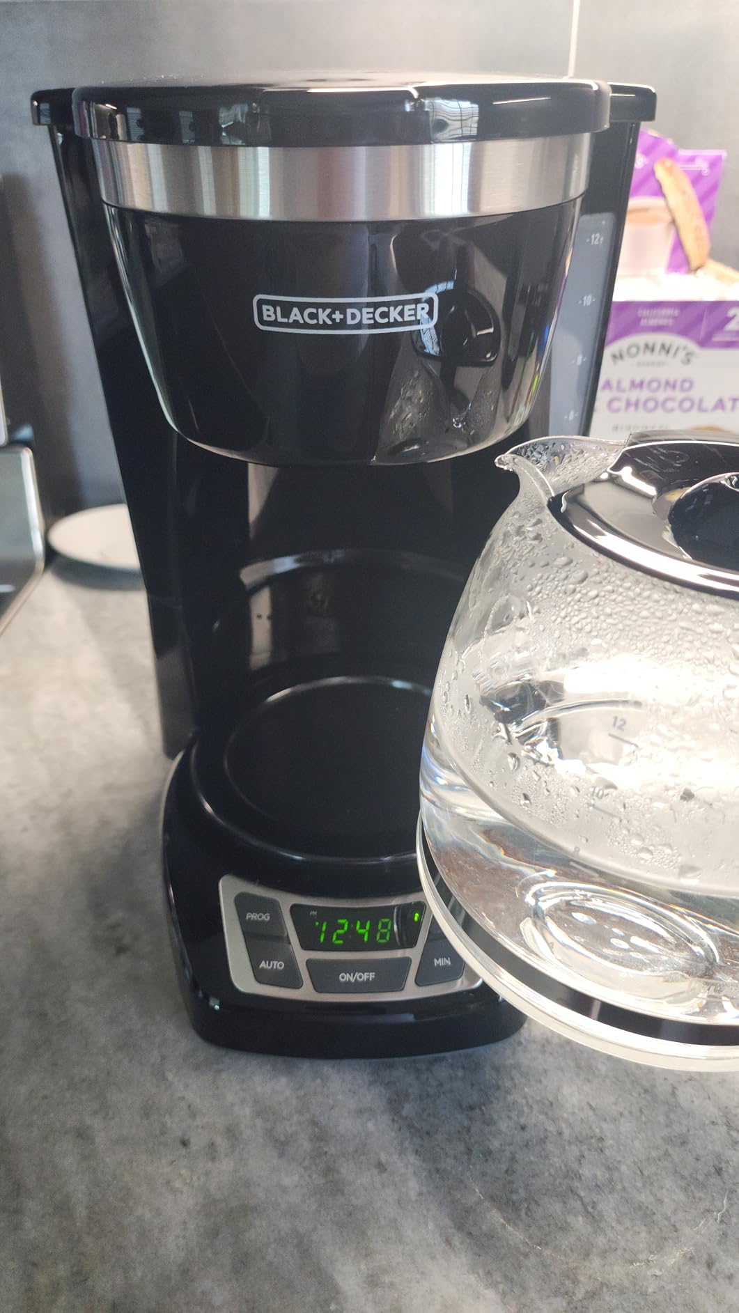 BLACK+DECKER 12-Cup Drip Coffee Maker with Vortex Brewing customer photo 2