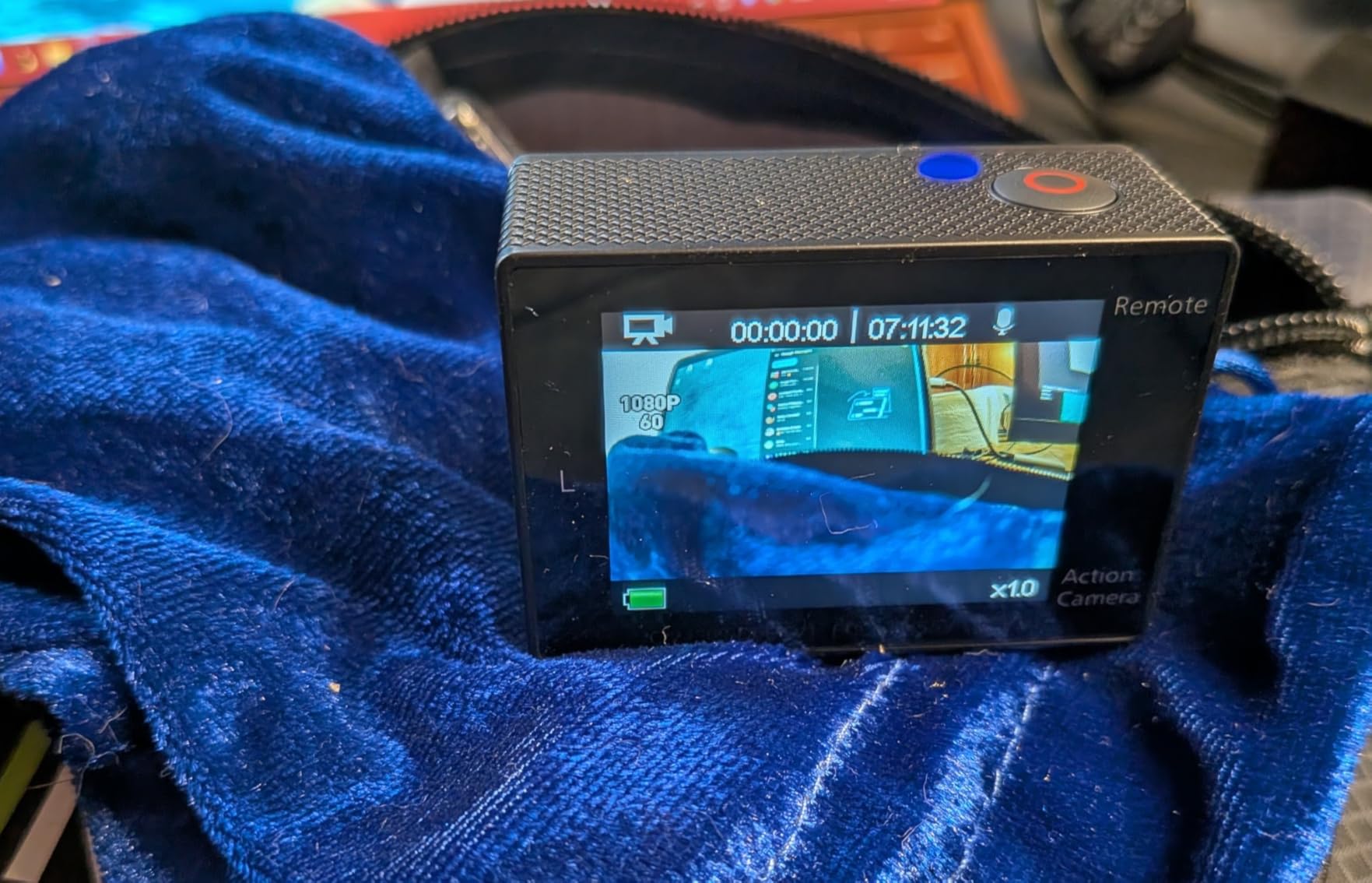 AKASO EK7000 4K30FPS 20MP WiFi Action Camera with EIS Ultra HD 131FT Waterproof Underwater Camera Remote Control 4X Zoom Support External Microphone customer photo 2