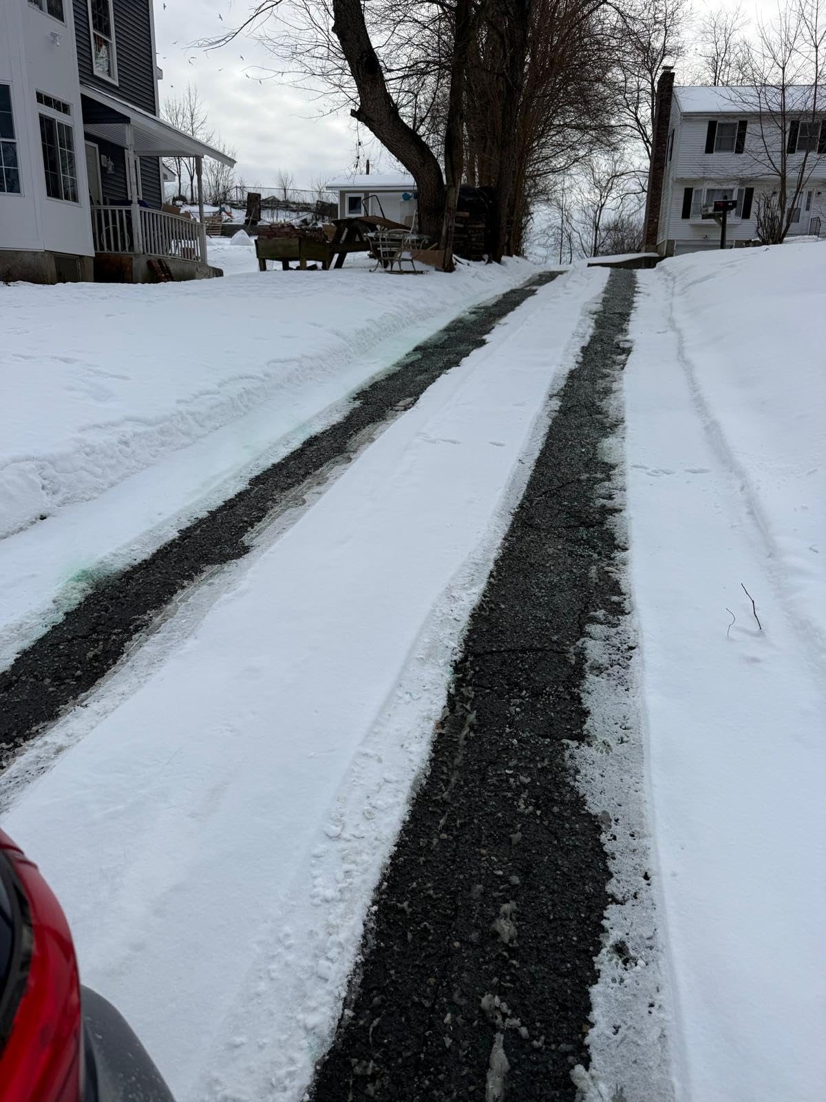 Snow Joe Premium Enviro Blend Ice Melt, Green-Coated Deicer Crystals, 50 lb - Safer Melter for Vegetation, Concrete & Metals w/ Anti-Corrosion Calcium Magnesium Acetate customer photo 1