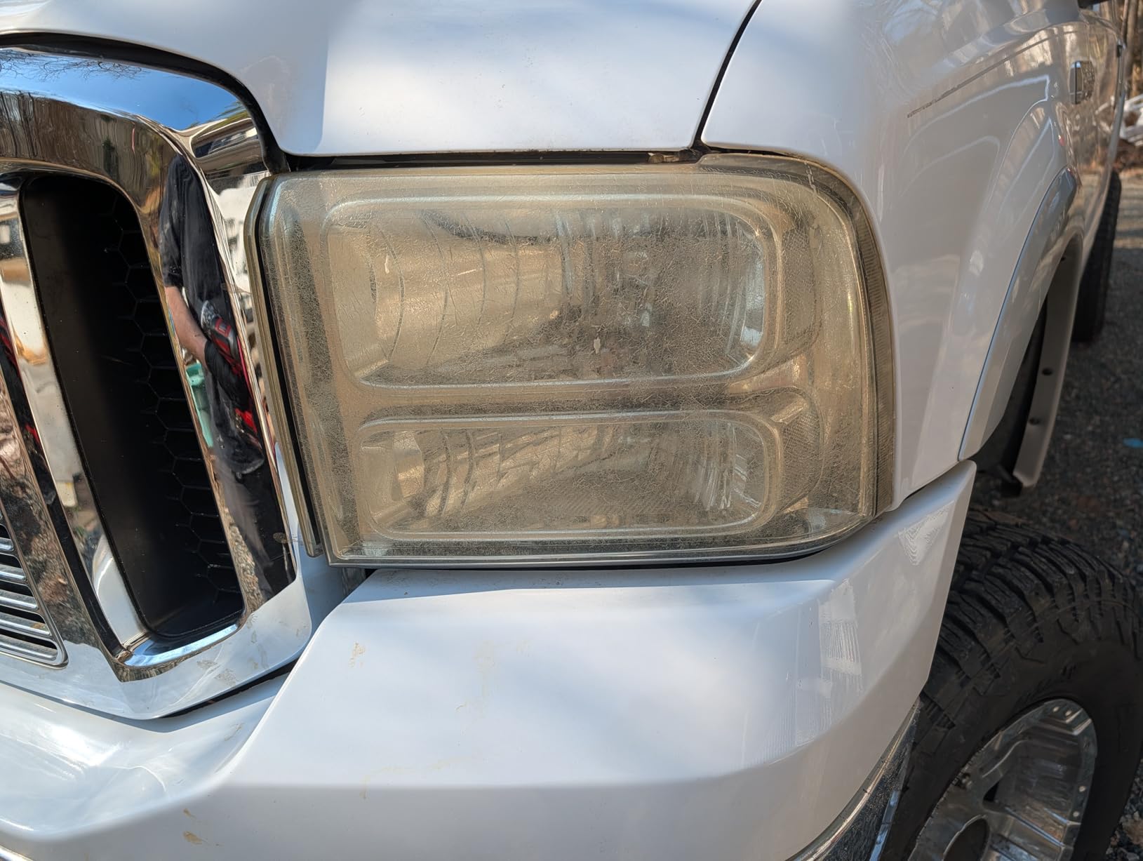 Chemical Guys Headlight Restore and Protect - Cleans, Restores Clarity, and Protects Headlights from Future Fading, Safe for Trucks, SUVs, Motorcycles, RVs and More - 16 oz customer photo 2