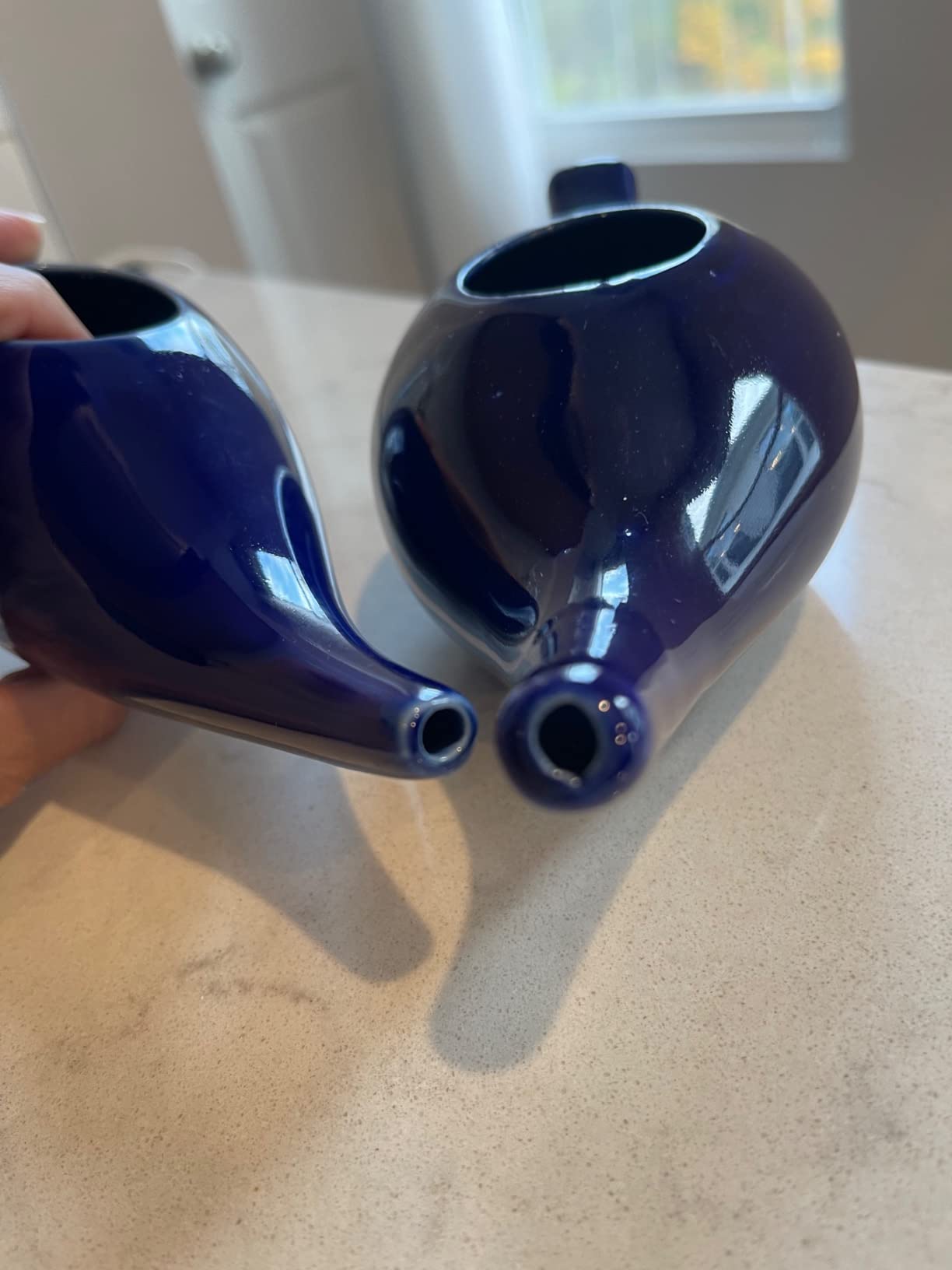 HealthGoodsIn Ceramic Neti Pot, Dishwasher Safe, Premium Handcrafted with 2 Silicone Nozzle and Salt for Sinus - 225 Ml. Capacity (Brown) customer photo 1