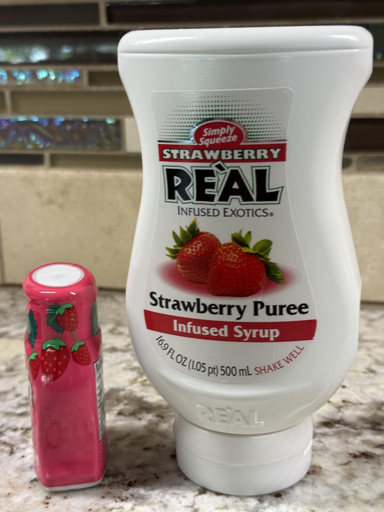 Reàl Fruit Infused Flavoring Syrup Variety - Strawberry, Raspberry, Peach, Blueberry, Black Cherry, Crisp Apple (Pack of 6) customer photo 1
