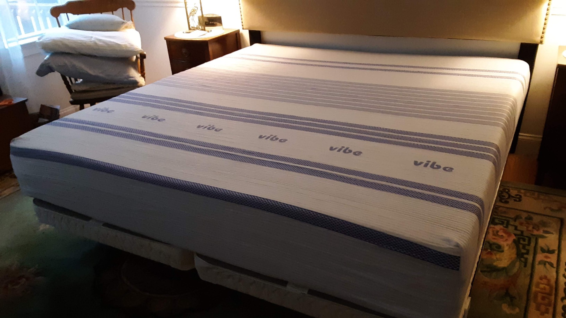 Casper Sleep Gel Memory Foam Mattress, 12-Inch CertiPUR-US Certified Bed-in-a-Box, Queen, White customer photo 1