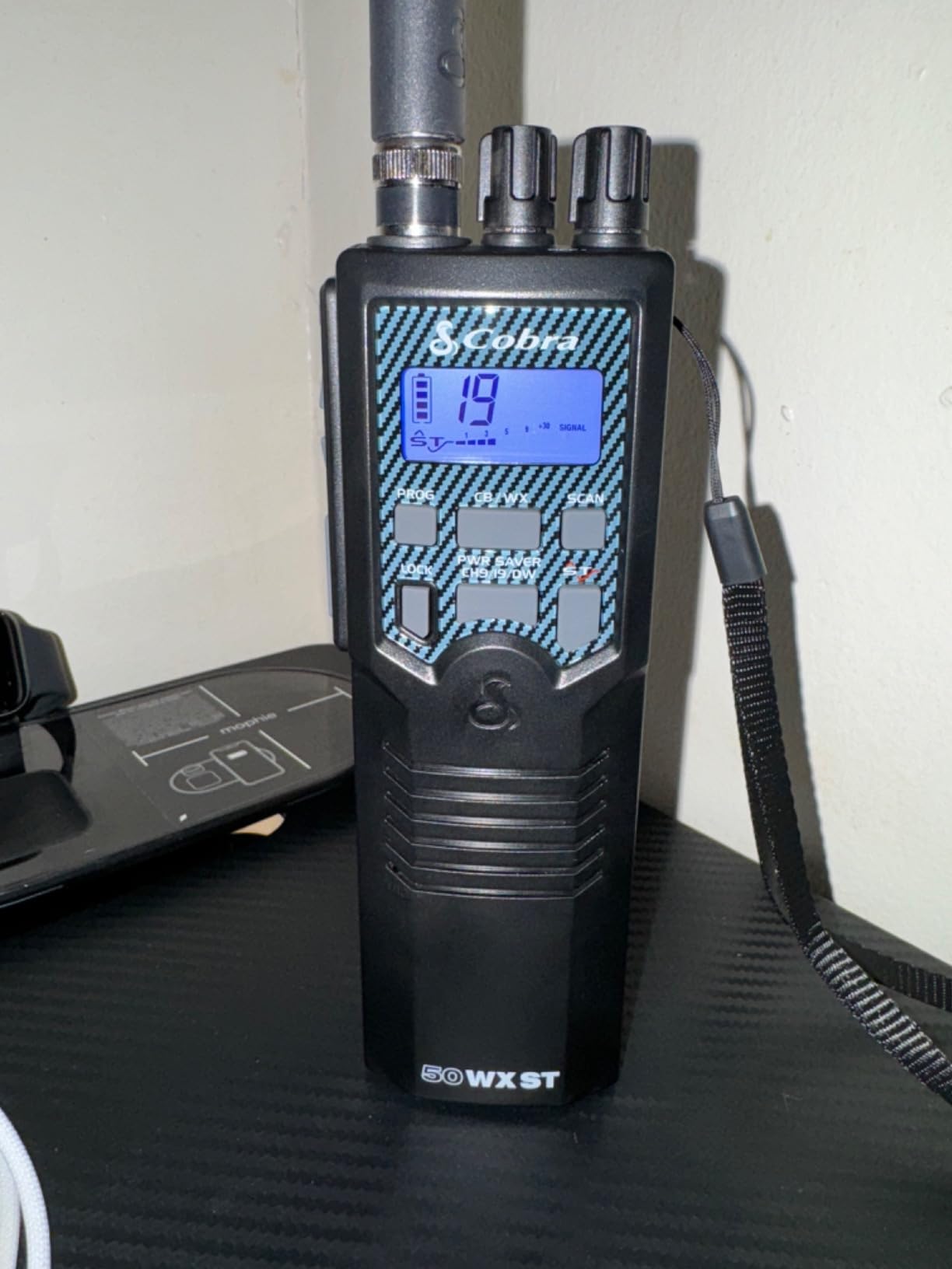 Cobra HHRT50 Road Trip CB Radio - 2-Way Handheld Emergency Radio with Access to Full 40 Channels & NOAA Alerts, Rooftop Magnet Mount Antenna and Omni-Directional Microphone, Black, 6.3 x 2 x 1.75 customer photo 1