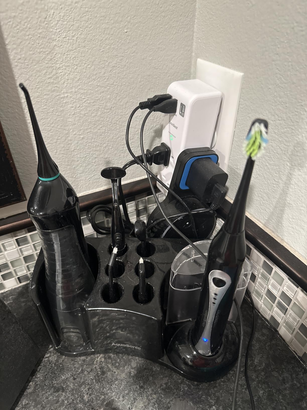 AquaSonic Home Dental Center Rechargeable Power Toothbrush & Smart Water Flosser - Complete Family Oral Care System - 10 Attachments and Tips Included - Various Modes & Timers (White) customer photo 2