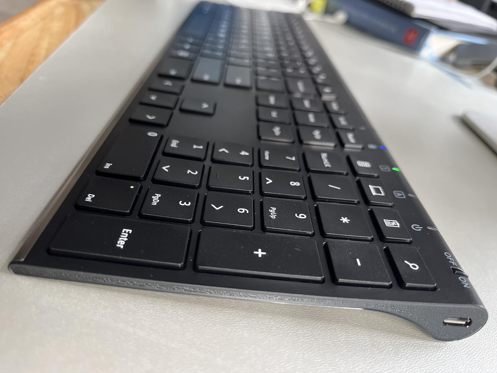 Arteck 2.4G USB Wireless Keyboard Full Size Keyboard for Computer/PC/Laptop customer photo 1