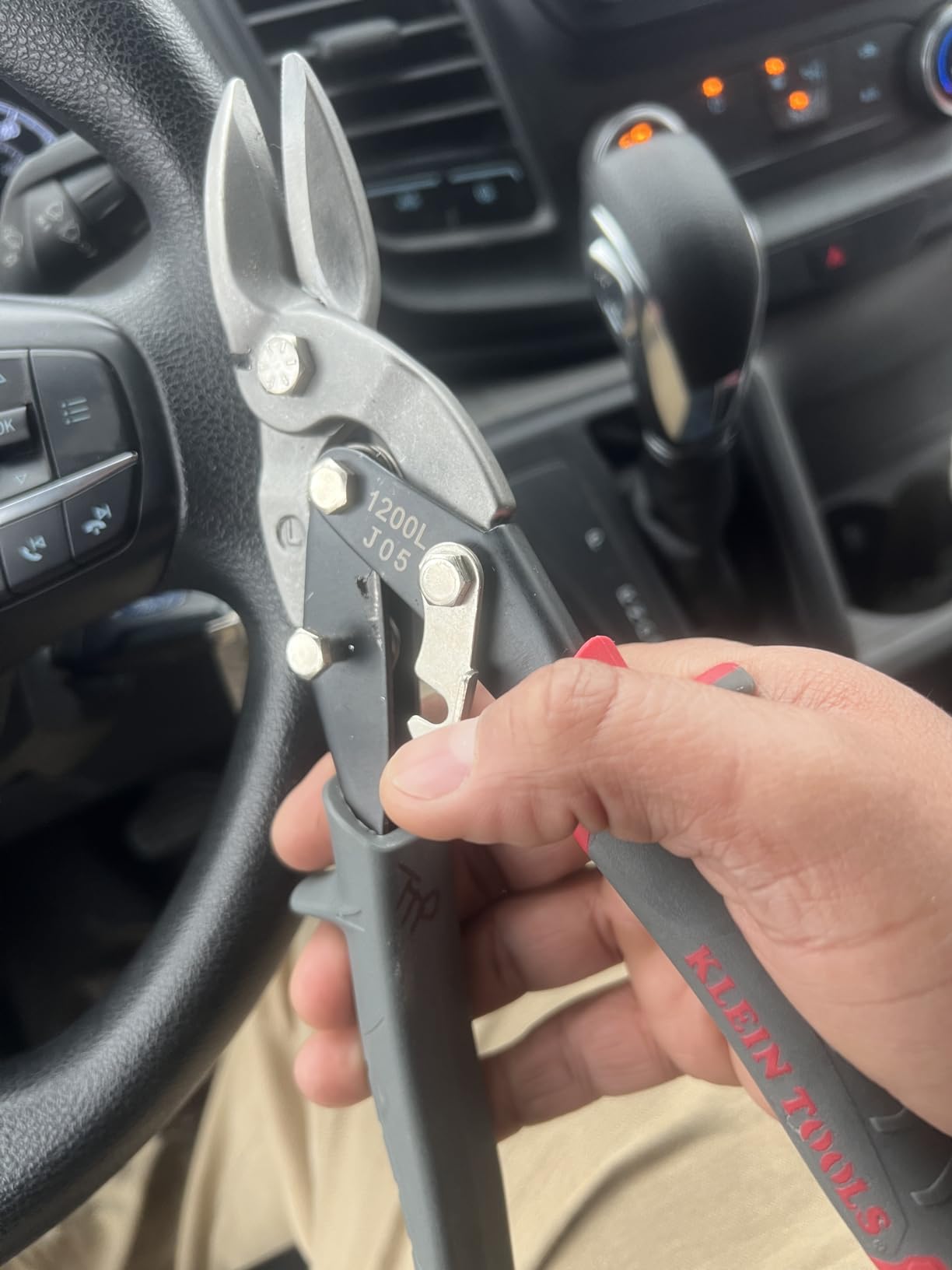 Klein Tools 1202S Metal Shears, Aviation Snips, Straight Cut customer photo 1