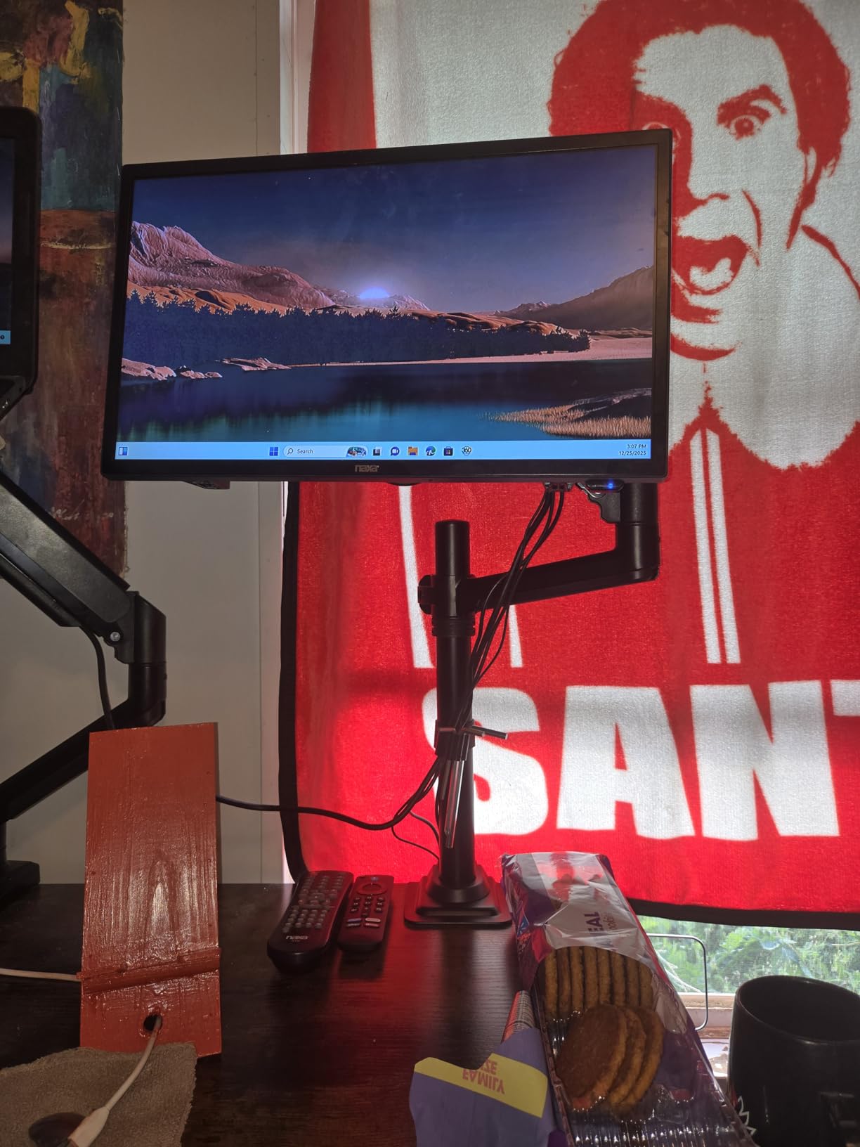WALI Dual Monitor Mount, 13-32 Inch Adjustable Spring Dual Monitor Arm for Desk Holds Max 19.8 lbs Screens, Swivel Vesa Bracket with C Clamp, Grommet Mounting, Monitor Arms for 2 Monitors (GSDM002) customer photo 1