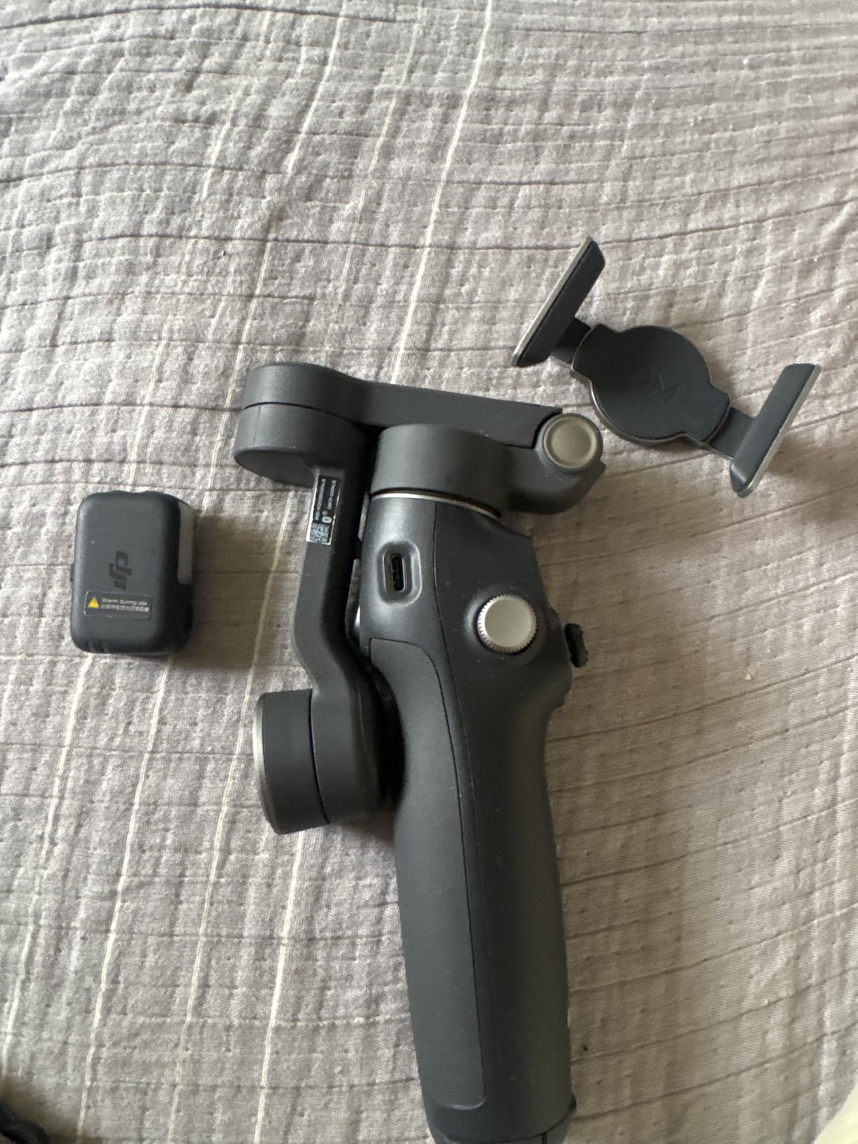 DJI Osmo Mobile 7P Gimbal Stabilizer for iPhone, Android, Native Tracking, Lighting, 3-Axis Phone Gimbal, Quick Launch, One-Tap Edit, Built-in Extension Rod & Tripod, 10hrs Use, Phone Charging customer photo 2