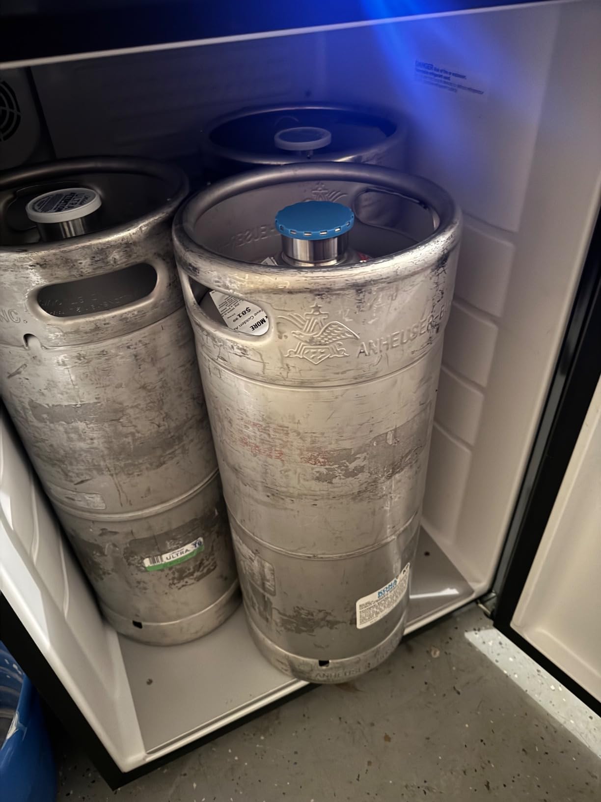 EdgeStar BR3002SS 24 Inch Wide Kegerator Conversion Refrigerator for Full Size Keg customer photo 1