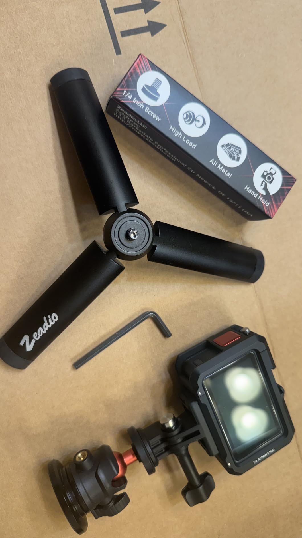 Zeadio Metal Mini Tripod, Desktop Tabletop Stand Compact Tripod for Smooth 4, Osmo Mobile, Vimble 2, Gimbal Handle Grip Stabilizer and All Cameras customer photo 2