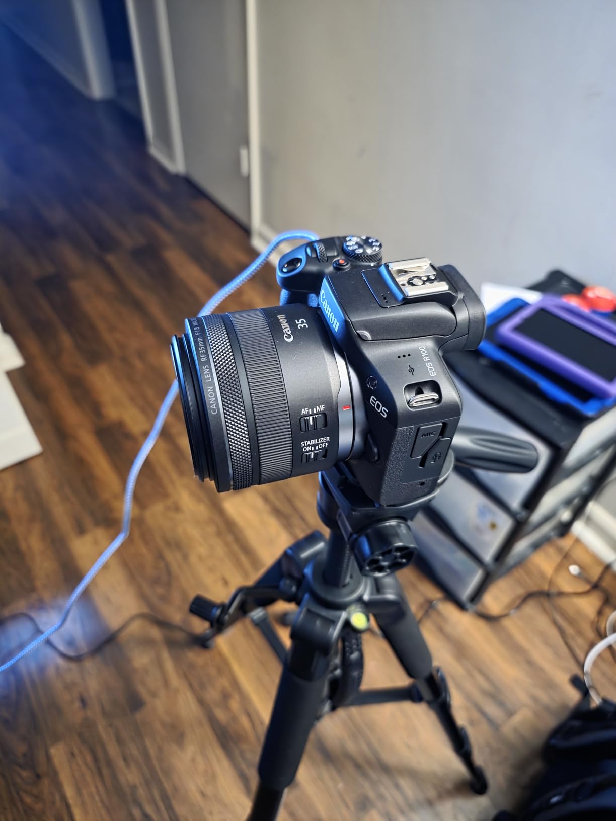 Canon RF35mm F1.8 is Macro STM Lens customer photo 2