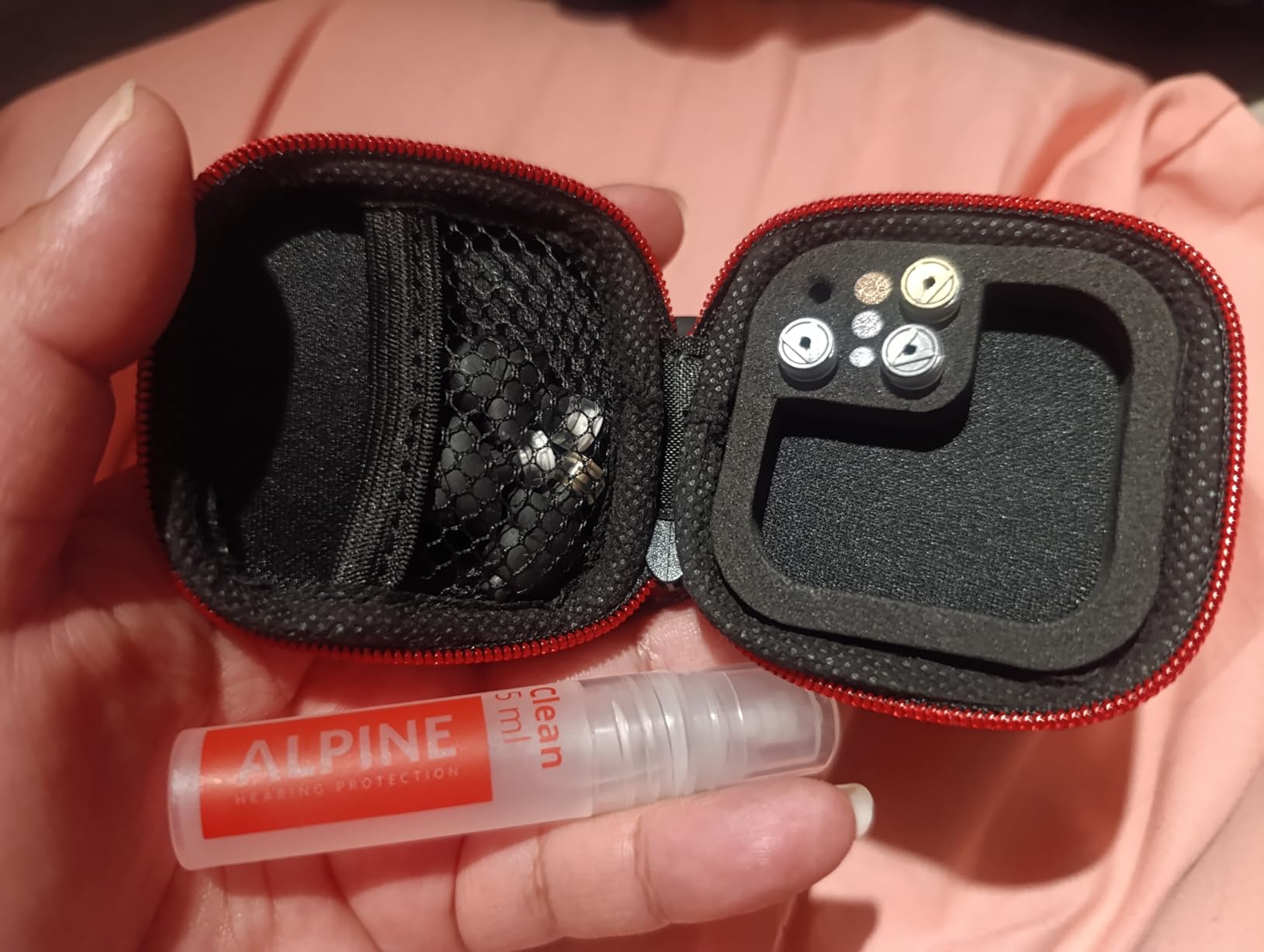 Alpine MusicSafe Pro - High Fidelity Earplugs for Musicians - 3 Interchangeable Premium Filter Sets: 16, 19 & 22 dB - Professional Musician Hearing Protection - Black customer photo 2