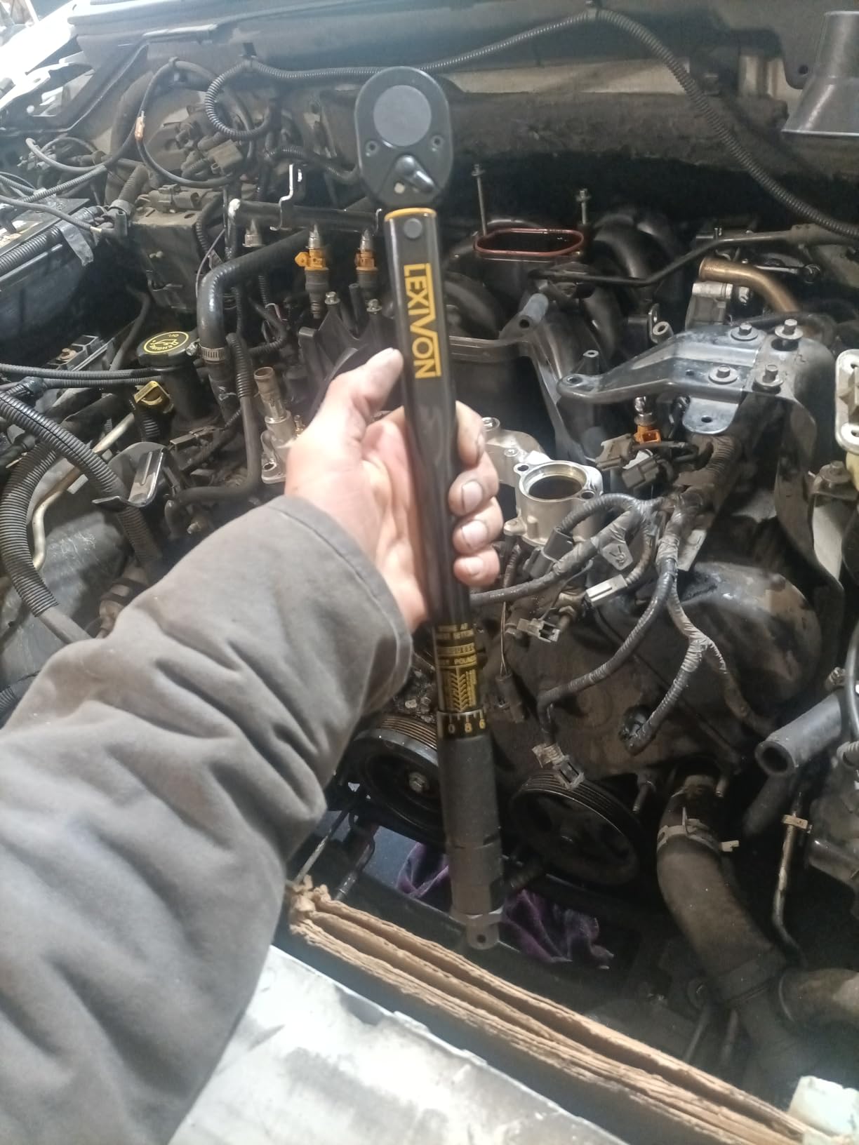 LEXIVON 3/8-Inch Drive Click Torque Wrench 10~80 Ft-Lb/13.6~108.5 Nm (LX-182) customer photo 1