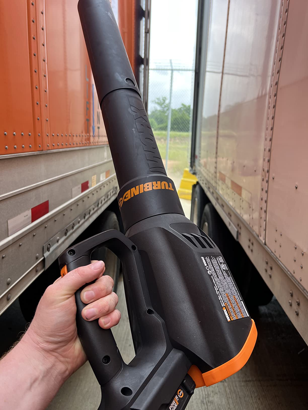 WORX Cordless Leaf Blower, 20V Electric Blower for Daily Lawn Care, WG547 customer photo 2