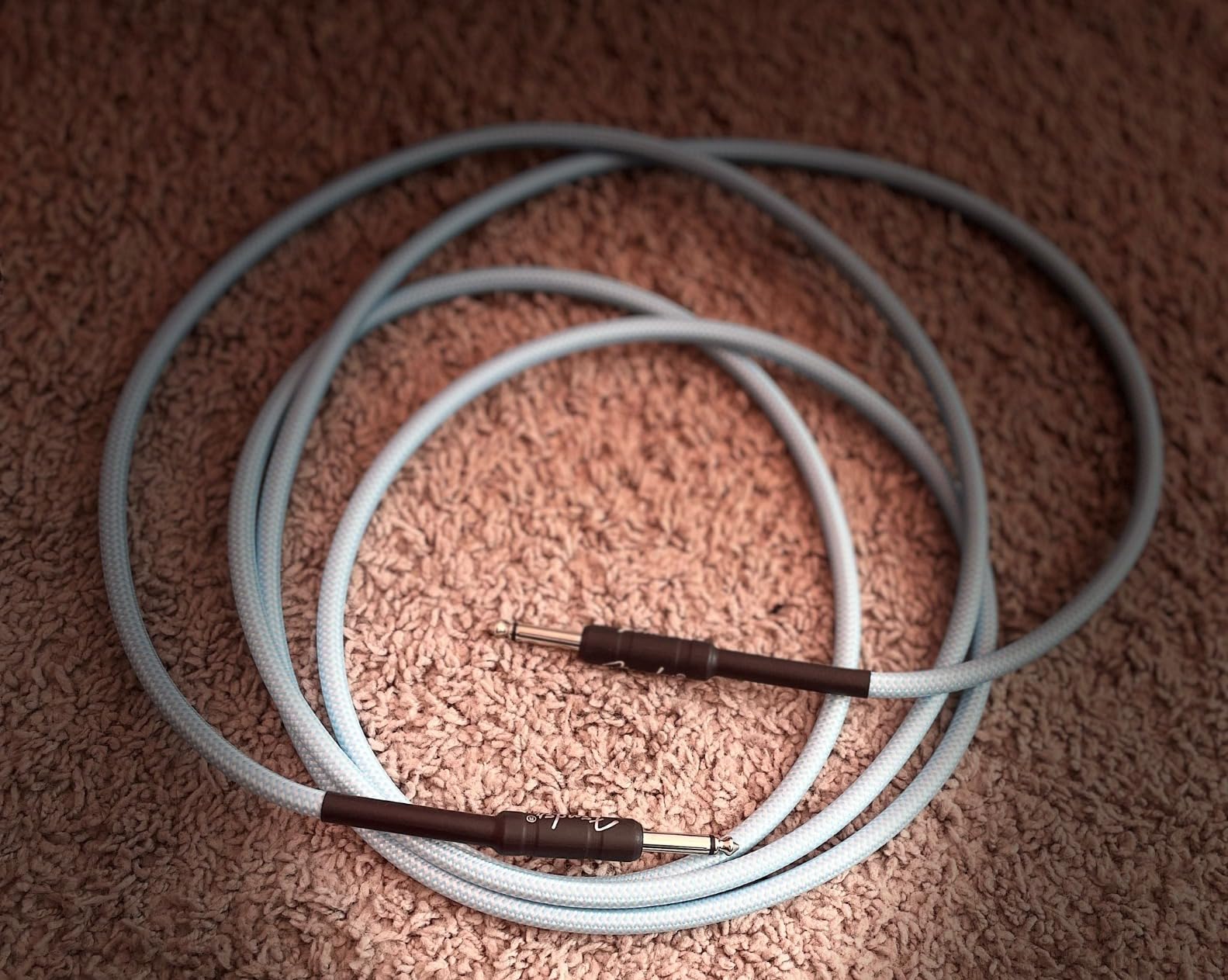 Fender Professional Series Instrument Cable, Guitar Cable, Guitar Accessories, 15' Red Tweed customer photo 2