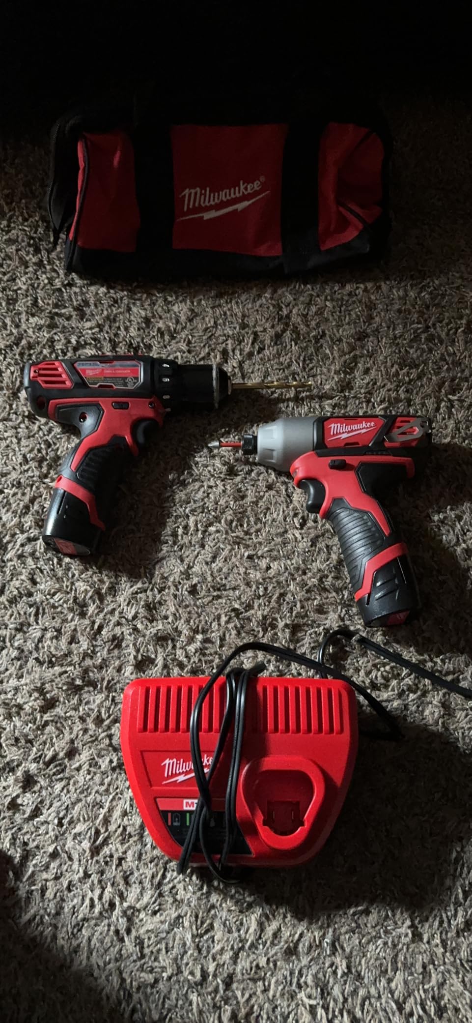 Milwaukee M12 12-Volt Lithium-Ion Cordless Drill Driver/Impact Driver Combo Kit (2-Tool) with Free M12 1.5Ah Battery (2-Pack) customer photo 1
