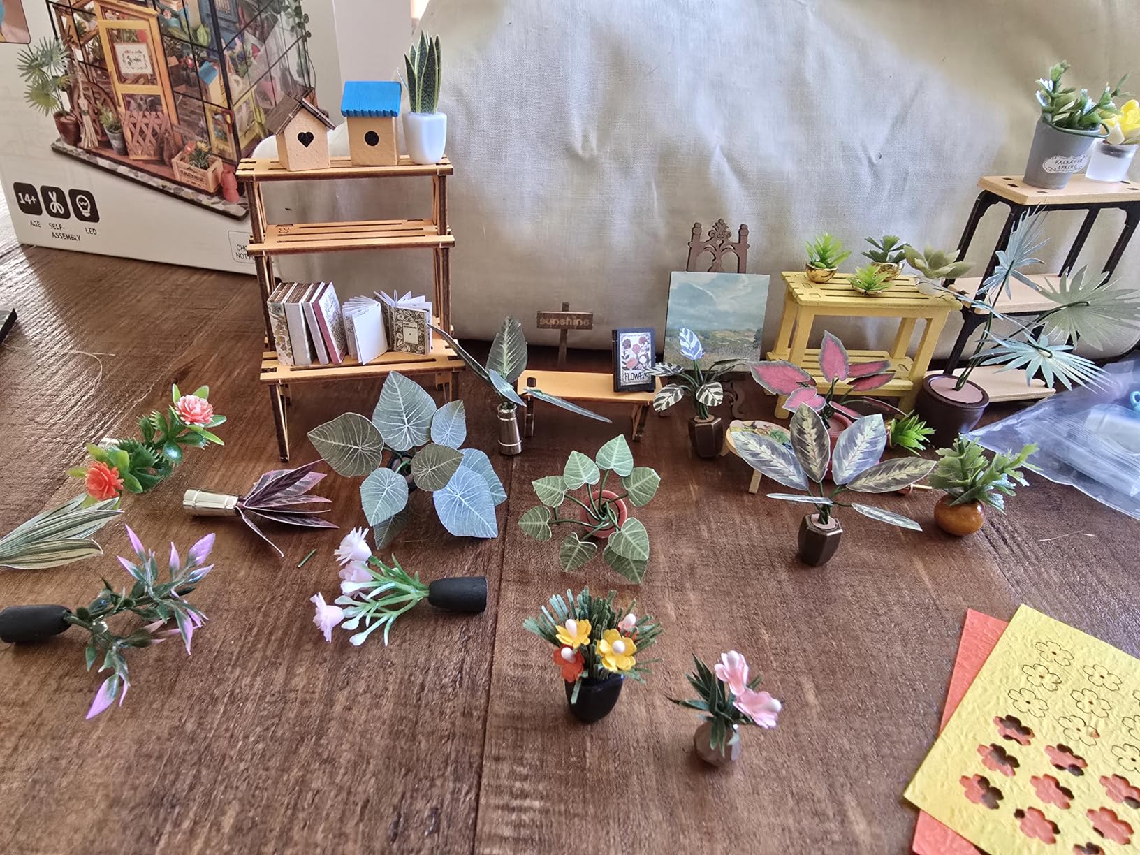 Rolife DIY Miniature Greenhouse Kit, Tiny/Mini House Making Kit with Furniture for Adults, Furniture, Halloween/Christmas Decorations, Gifts for Family and Friends (Cathy's Greenhouse) customer photo 2