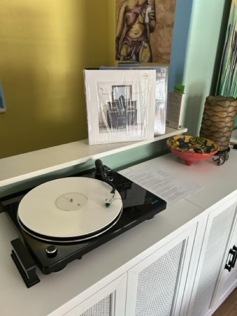 Denon DP400 Record Player, Modern Turntable for 33-1/3, 45 and 78 RPM Vinyl Records with Phono Preamp Output customer photo 1