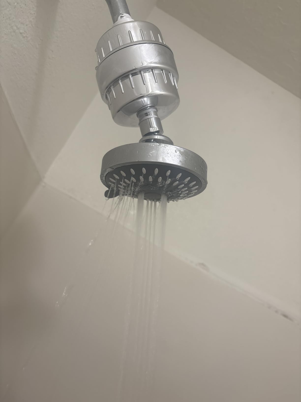 FEELSO Shower Head with Shower Filter, Filtered Shower Head for Hard Water | High Pressure, Anti-clog Nozzles, 5 Spray Showerhead, 15 Stage Water Softener Filters, Remove Chlorine and Harmful Substances customer photo 2