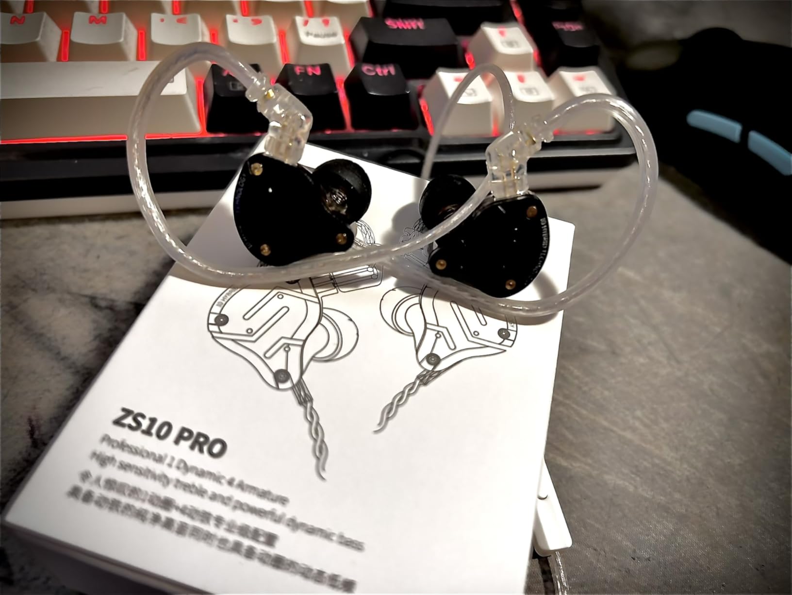 Linsoul KZ ZS10 Pro, 4BA+1DD 5 Driver in Ear Monitor, HiFi Wired Earbuds, Gaming Earbuds, Hybrid IEM Earphones with Stainless Steel Faceplate, Detachable Cable for Musician(Without Mic, Black) customer photo 1