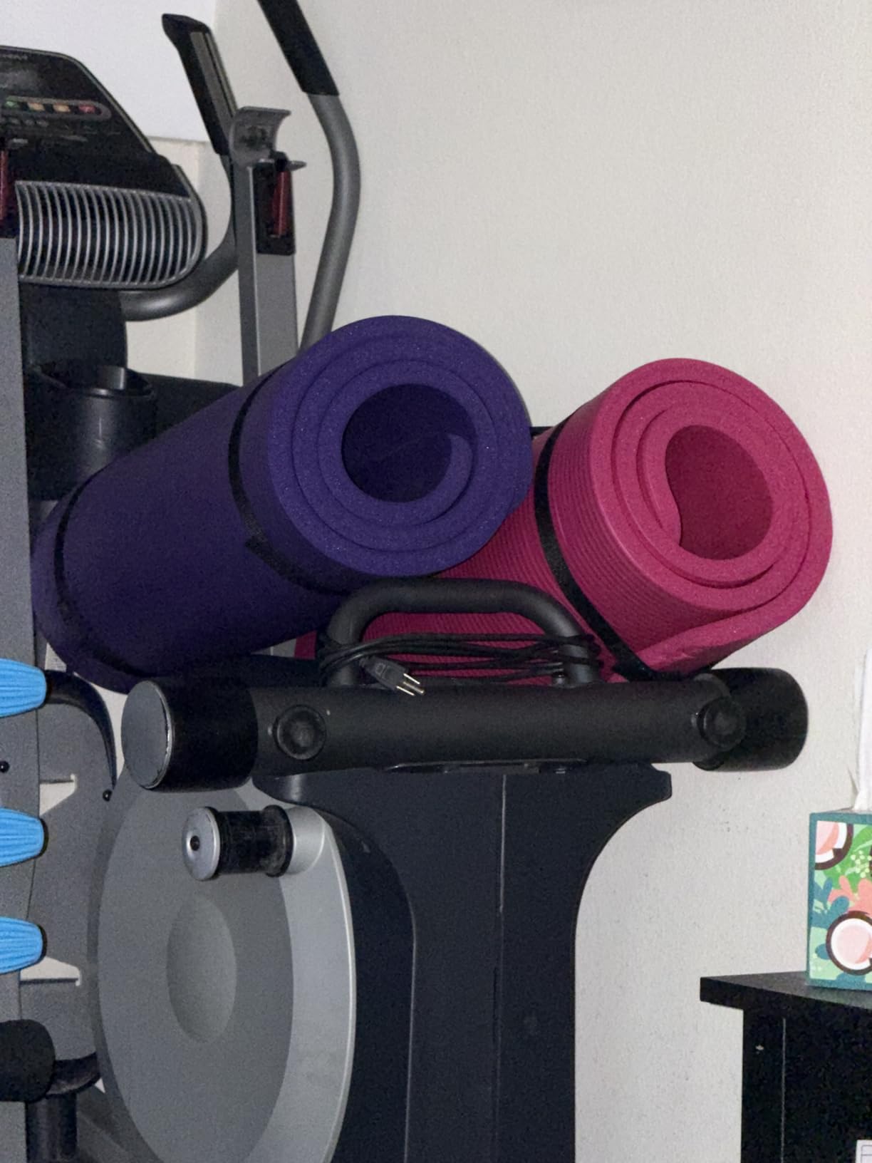 BalanceFrom 71x24 Inches Extra Thick Yoga Mat 1-Inch High-Density Foam customer photo 1