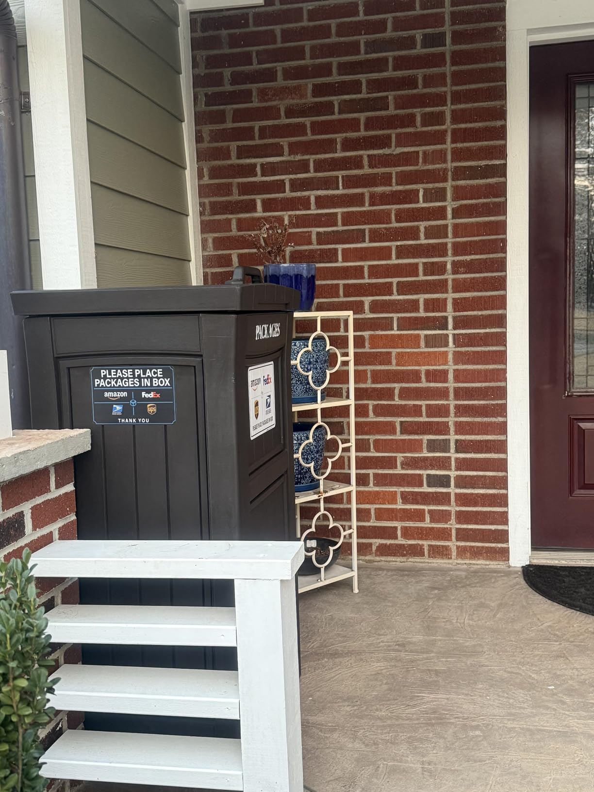 Keter Delivery Box for Porch with Lockable Secure Storage Compartment to Keep Packages Safe, Brown customer photo 1
