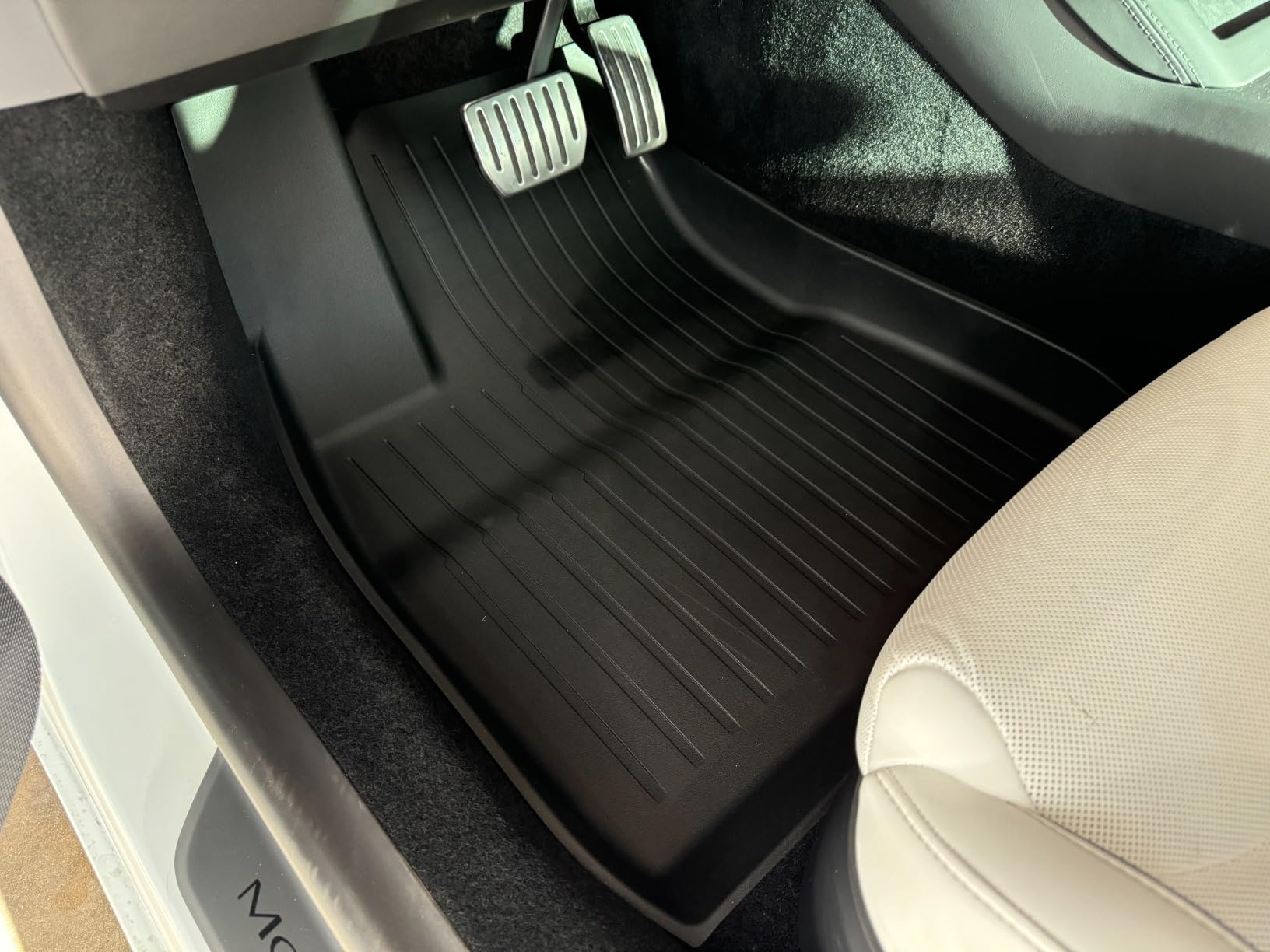 YITAMOTOR Floor Mats for Jeep Wrangler JK Unlimited 4 Doors 2014-2018 (Not for JL or 2-Door), All Weather Custom Fit Floor Liners 1st & 2nd Row Protection, Heavy Duty Car Mats Black customer photo 2