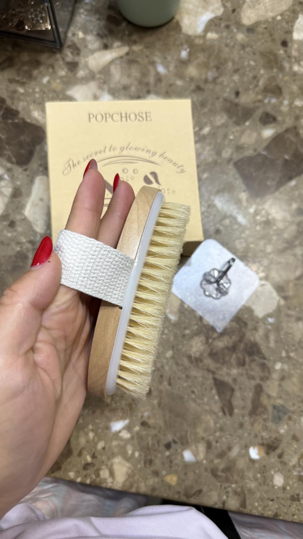 POPCHOSE Dry Brushing Body Brush, Natural Bristle Dry Skin Exfoliating Brush Body Scrub for Flawless Skin, Cellulite Reduction, Lymphatic Drainage customer photo 2