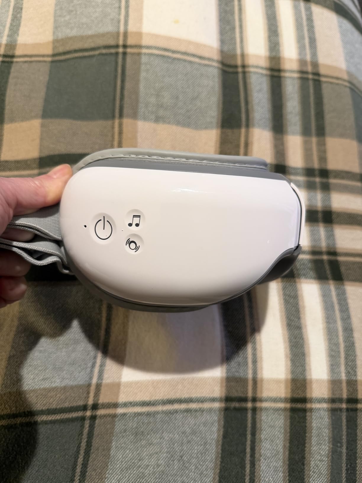 RENPHO Eyeris 1 Eye Massager with Heat, Heated Massage Eye Mask customer photo 2
