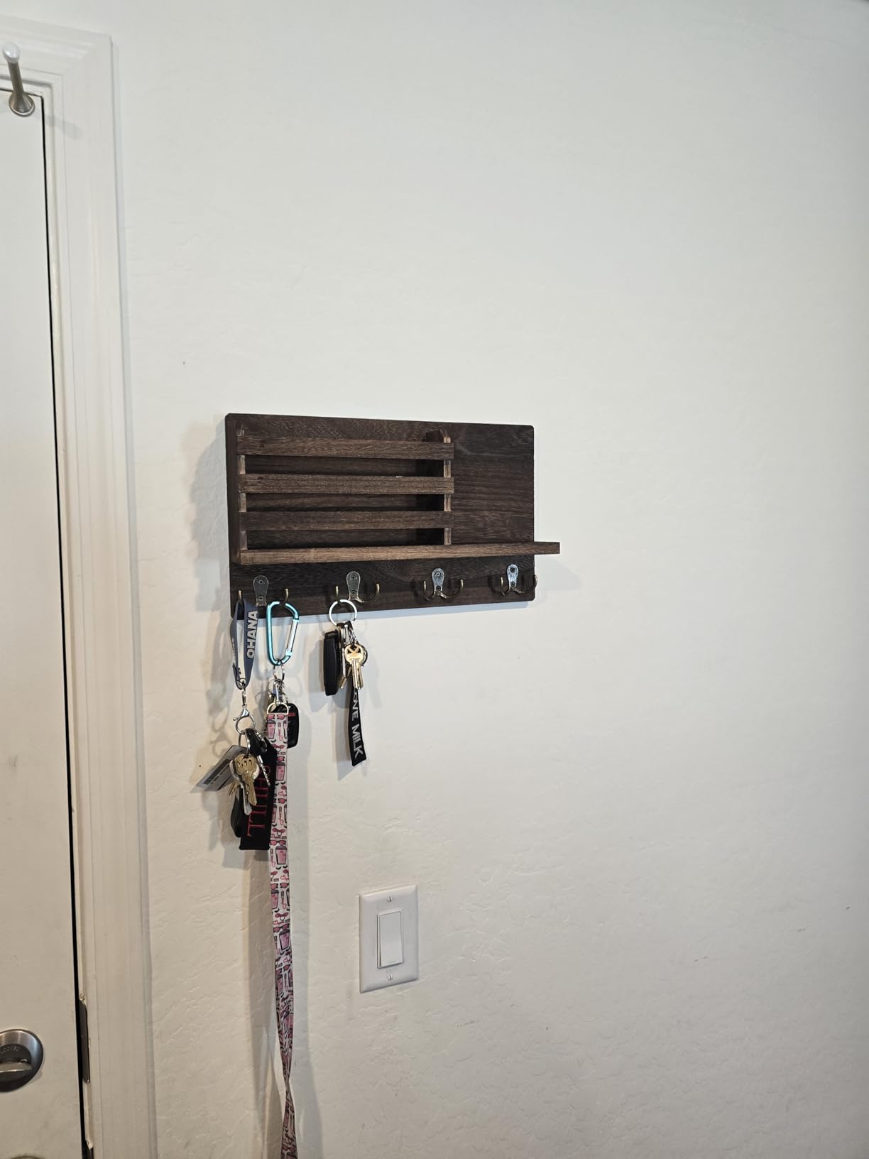 Dahey Wall Mounted Mail Holder Wooden Key Holder Rack Mail Sorter Organizer with 4 Double Key Hooks and A Floating Shelf Farmhouse Rustic Home Decor for Entryway or Mudroom,15.7