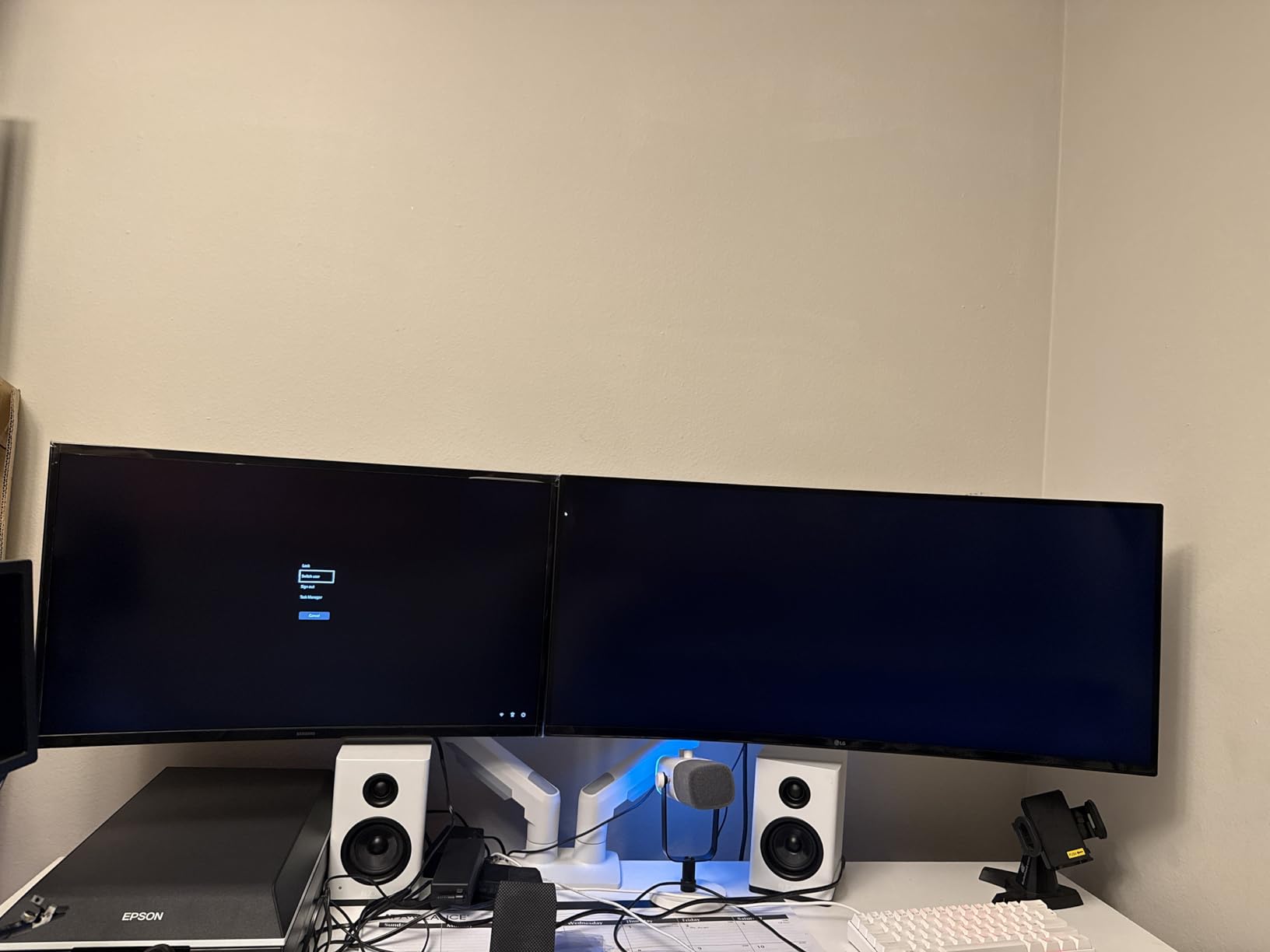 HUANUO FlowLift Dual Monitor Stand, Fully Adjustable Gaming Monitor Desk Mount for 13-32 inch Computer Screens, Full Motion VESA 75x75/100x100 with C-Clamp and Grommet Base, Each Arm Holds 4.4 to 19.8 lbs customer photo 2